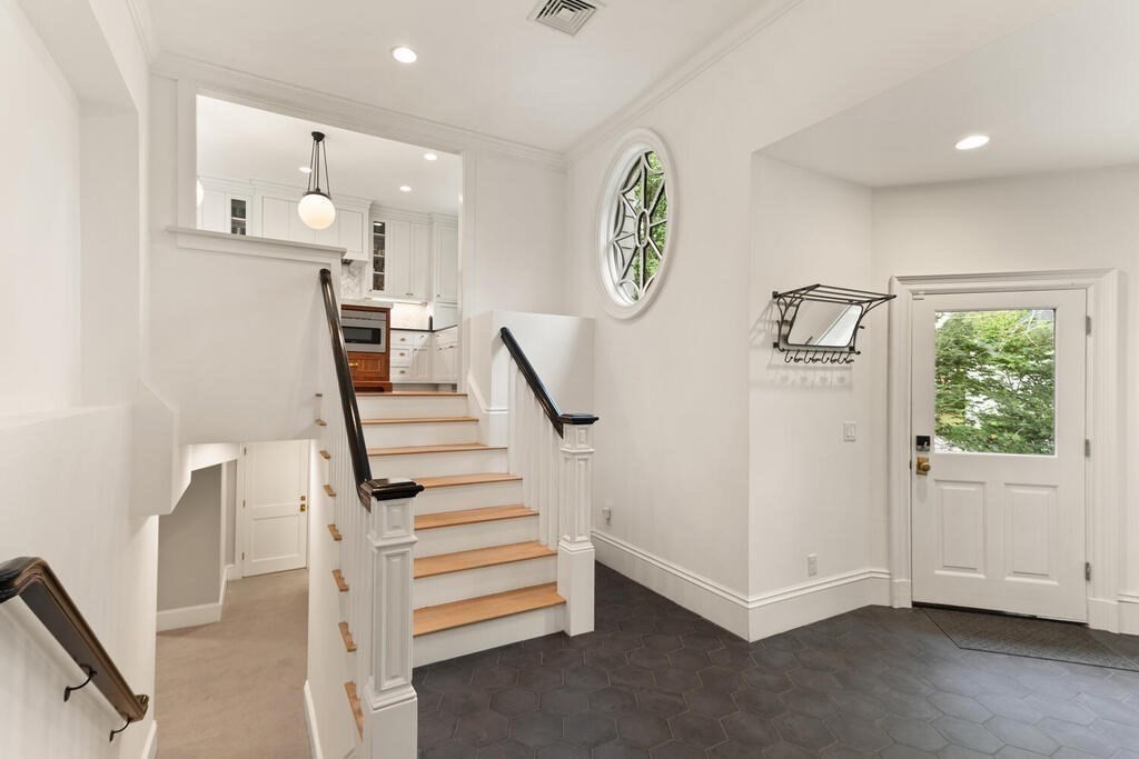 4 Eliot Rd Property Photo 29