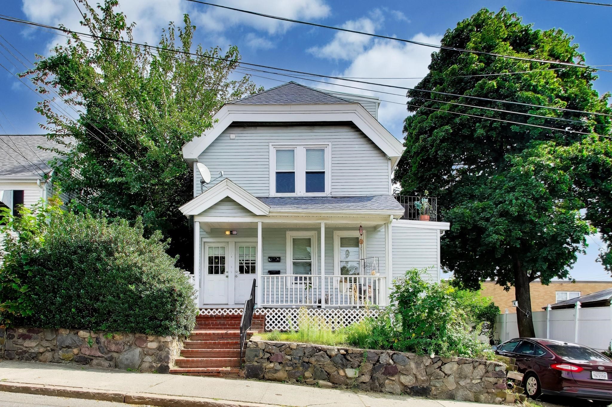 9 Irving Property Photo 1