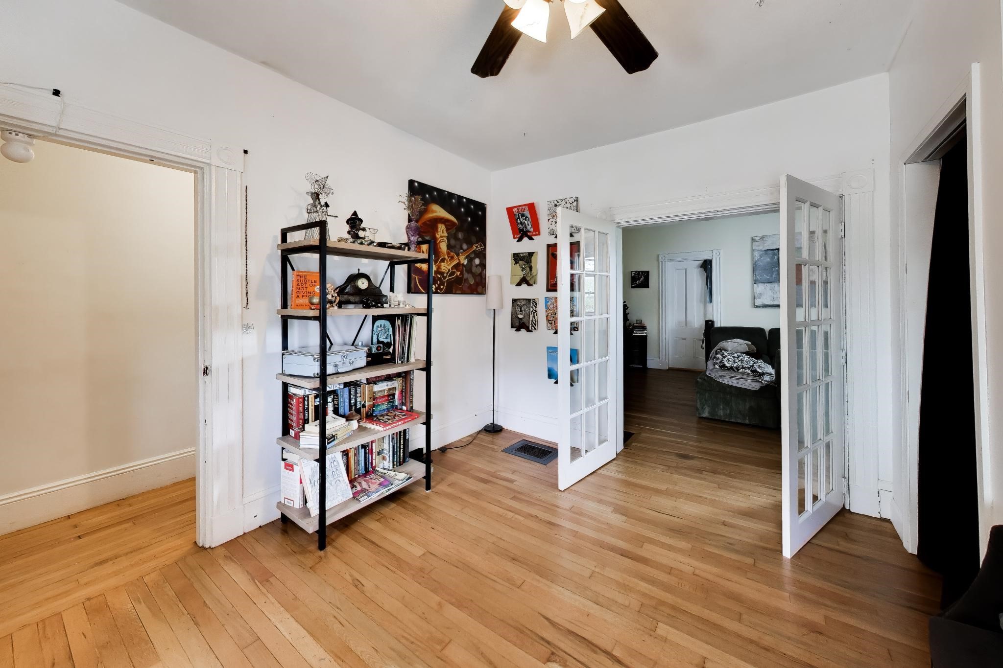 9 Irving Property Photo 5