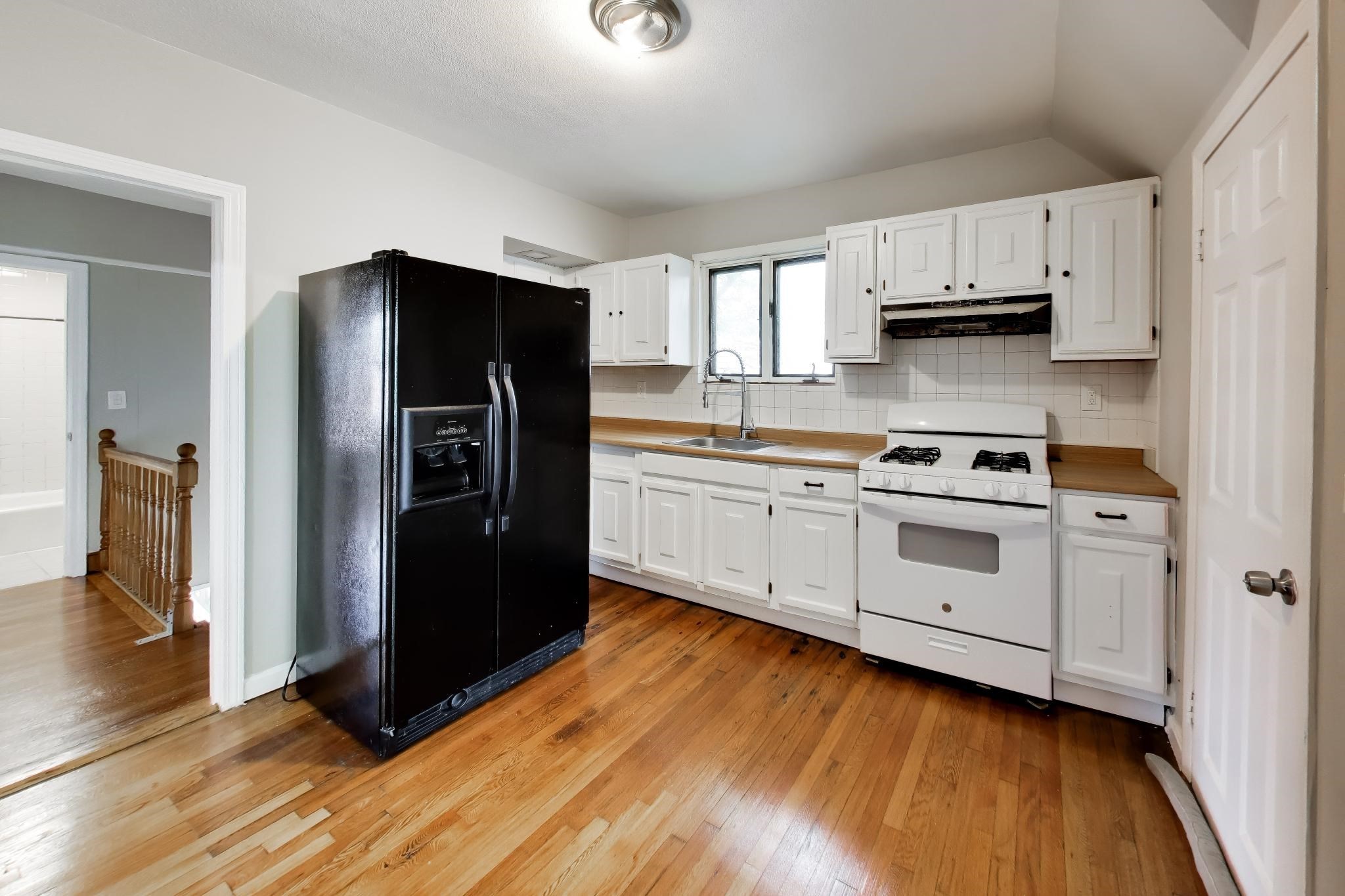 9 Irving Property Photo 18