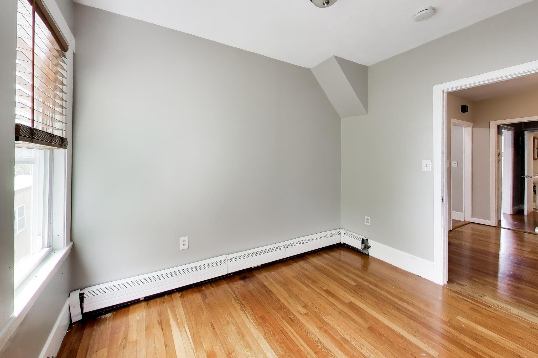 9 Irving Property Photo 23