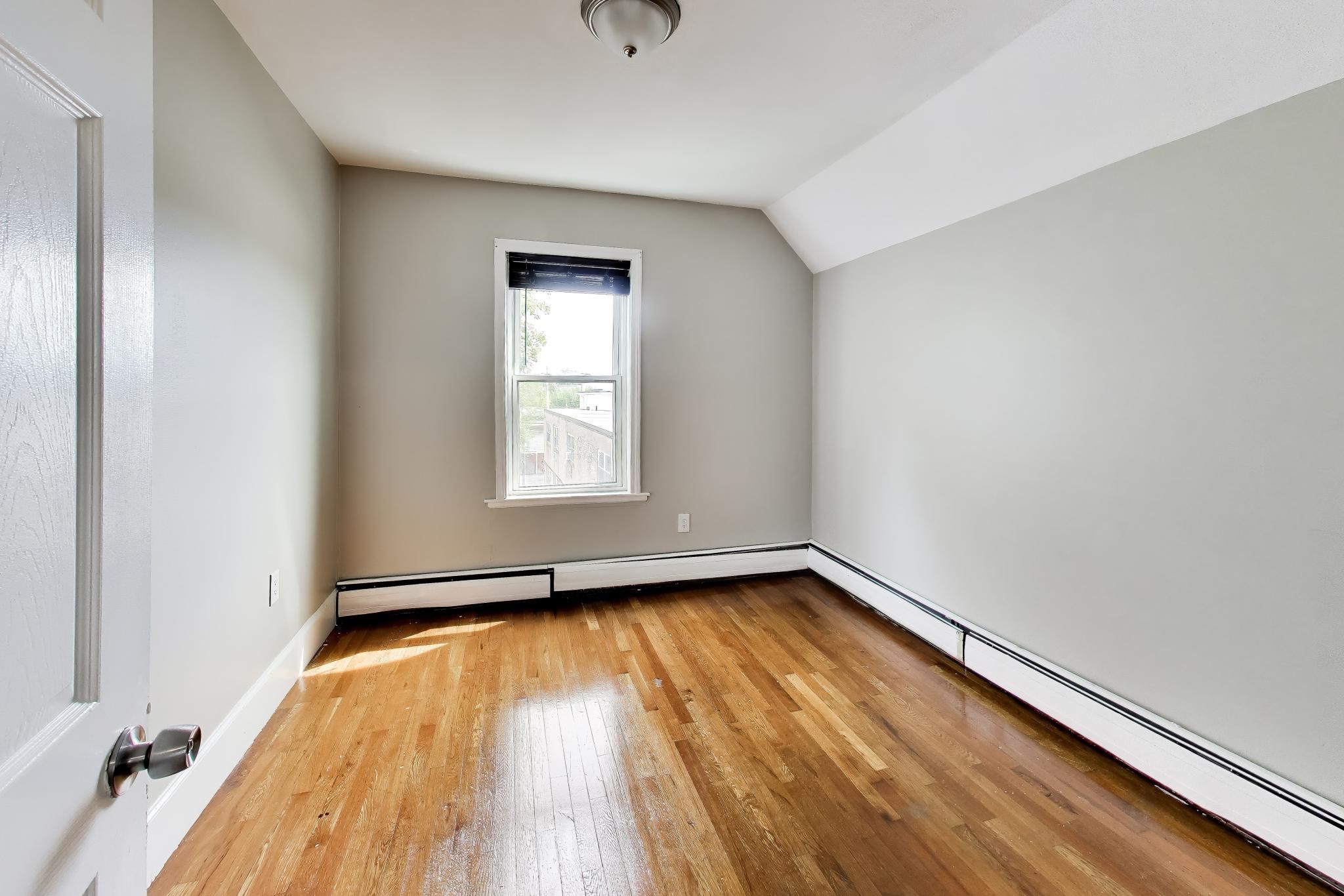 9 Irving Property Photo 24
