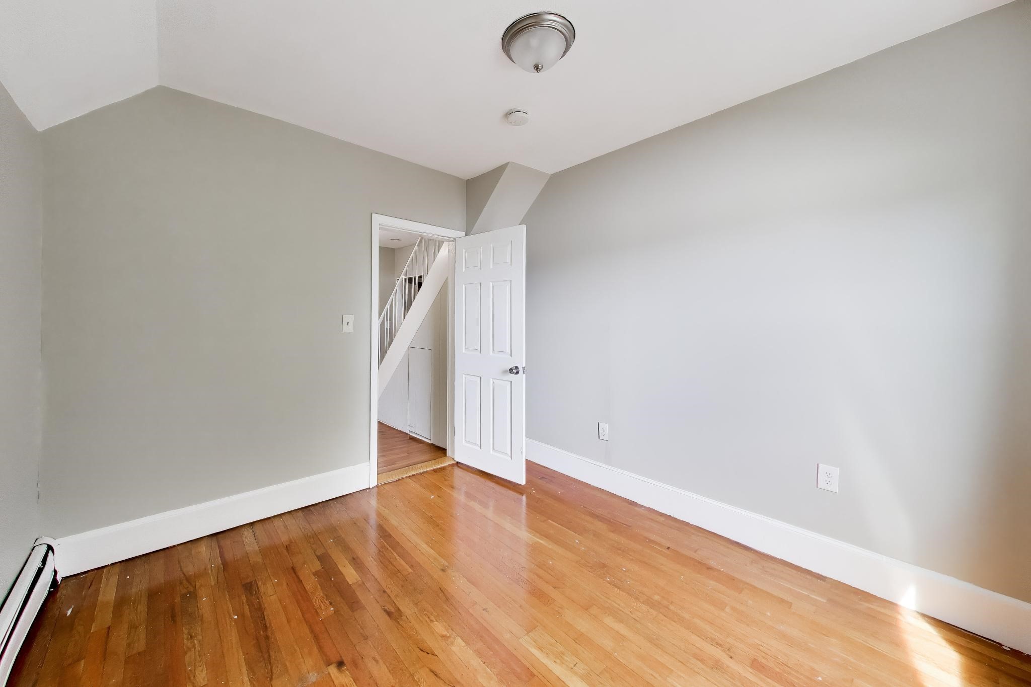 9 Irving Property Photo 25