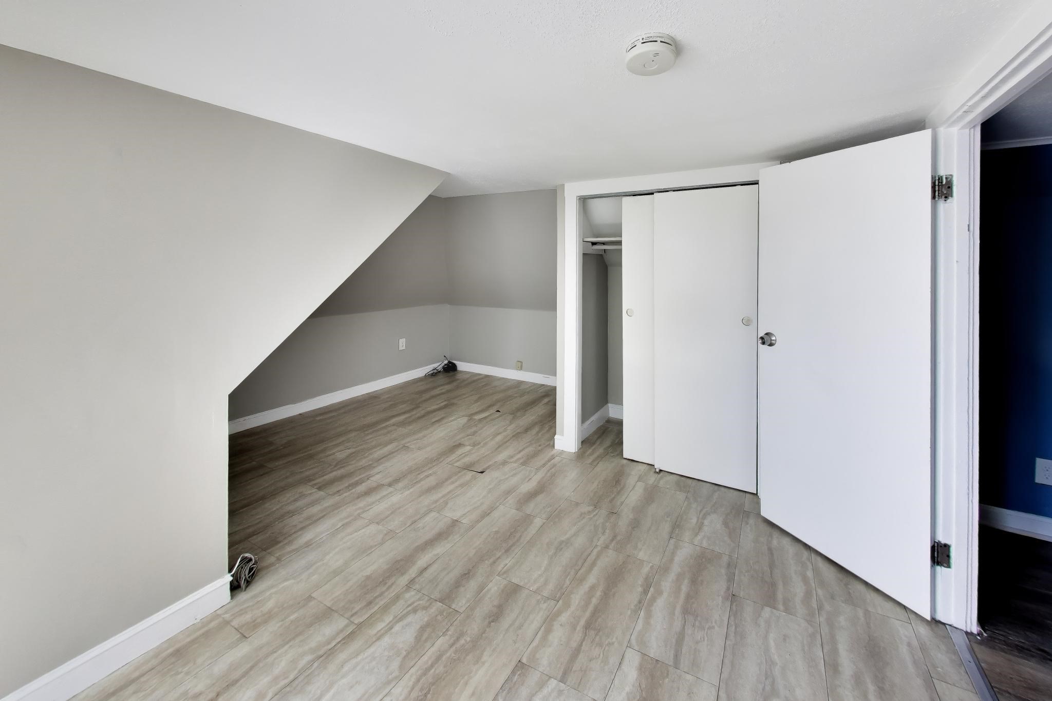 9 Irving Property Photo 33