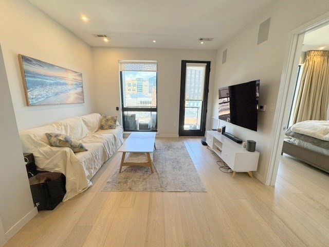 45 W 3rd St # 401 Property Photo 3
