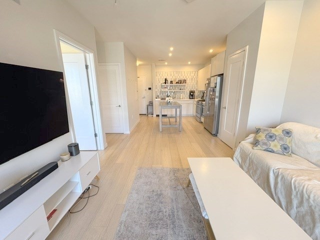 45 W 3rd St # 401 Property Photo 5