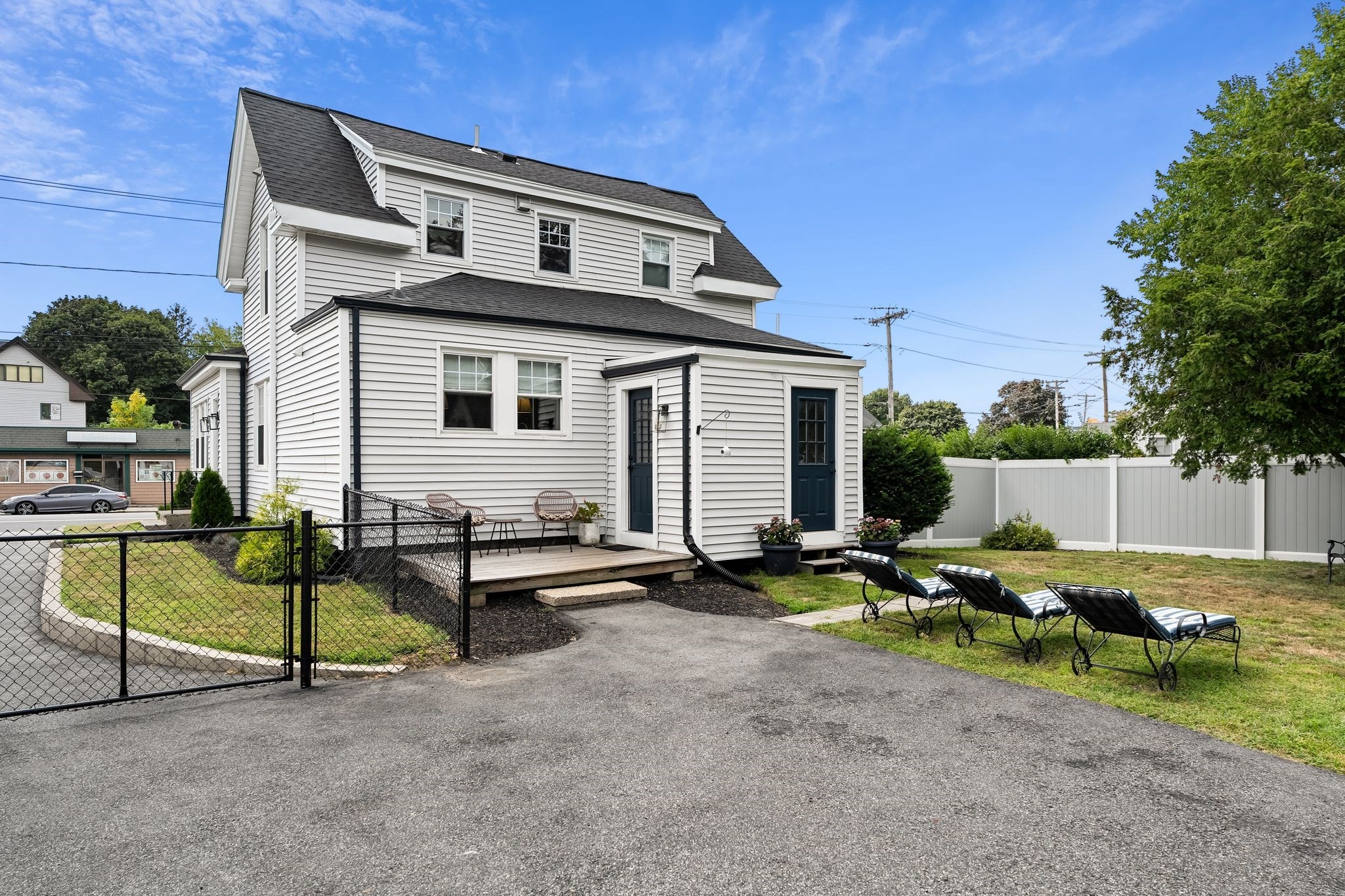 75 Sea Street Property Photo 31