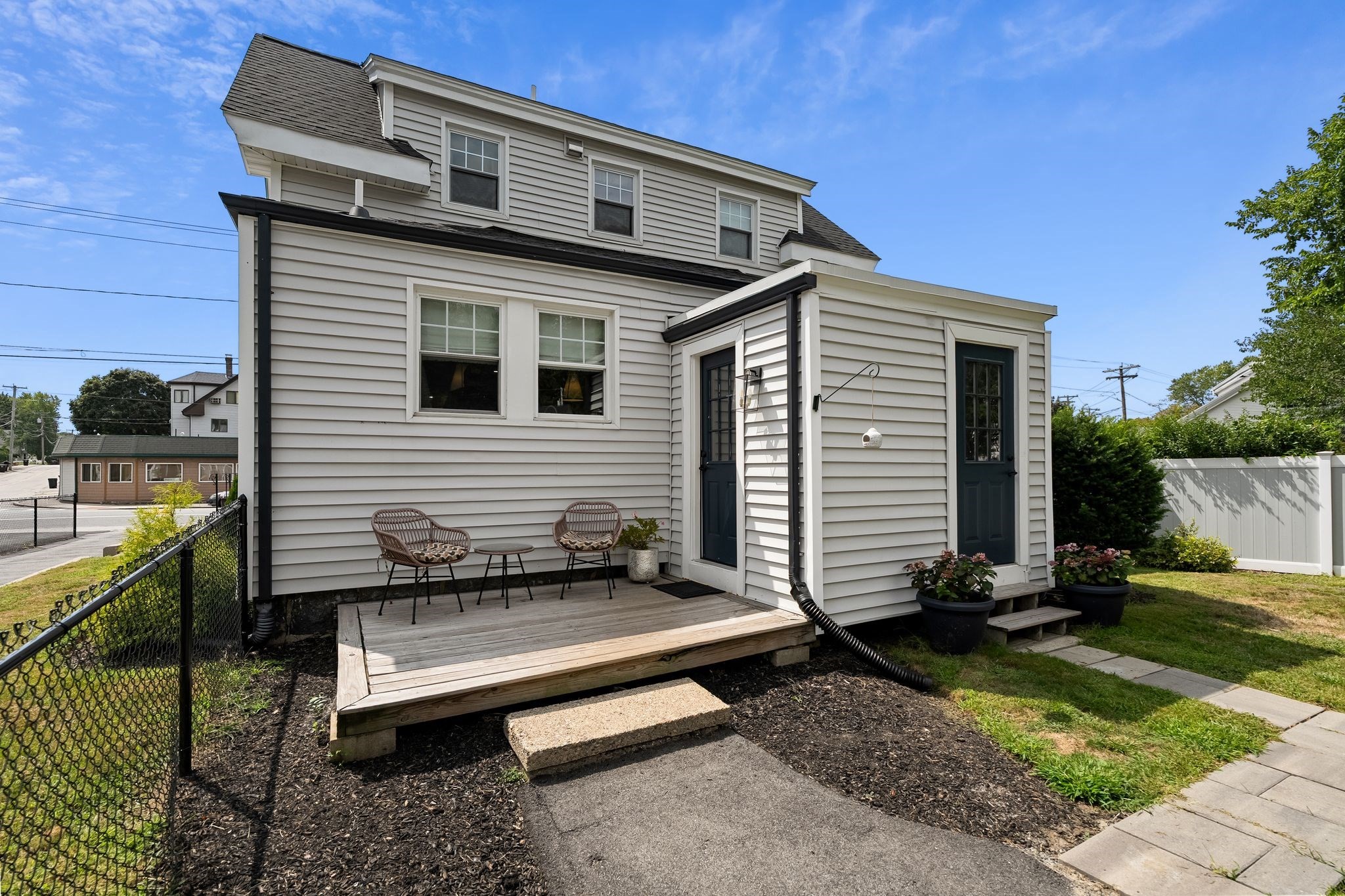 75 Sea Street Property Photo 33