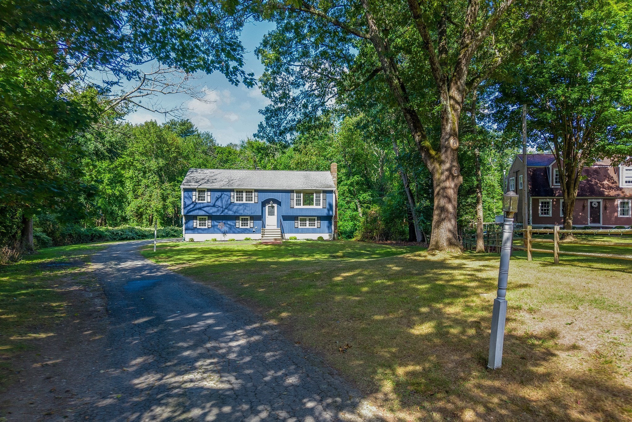 32 Thicket St Property Photo 2
