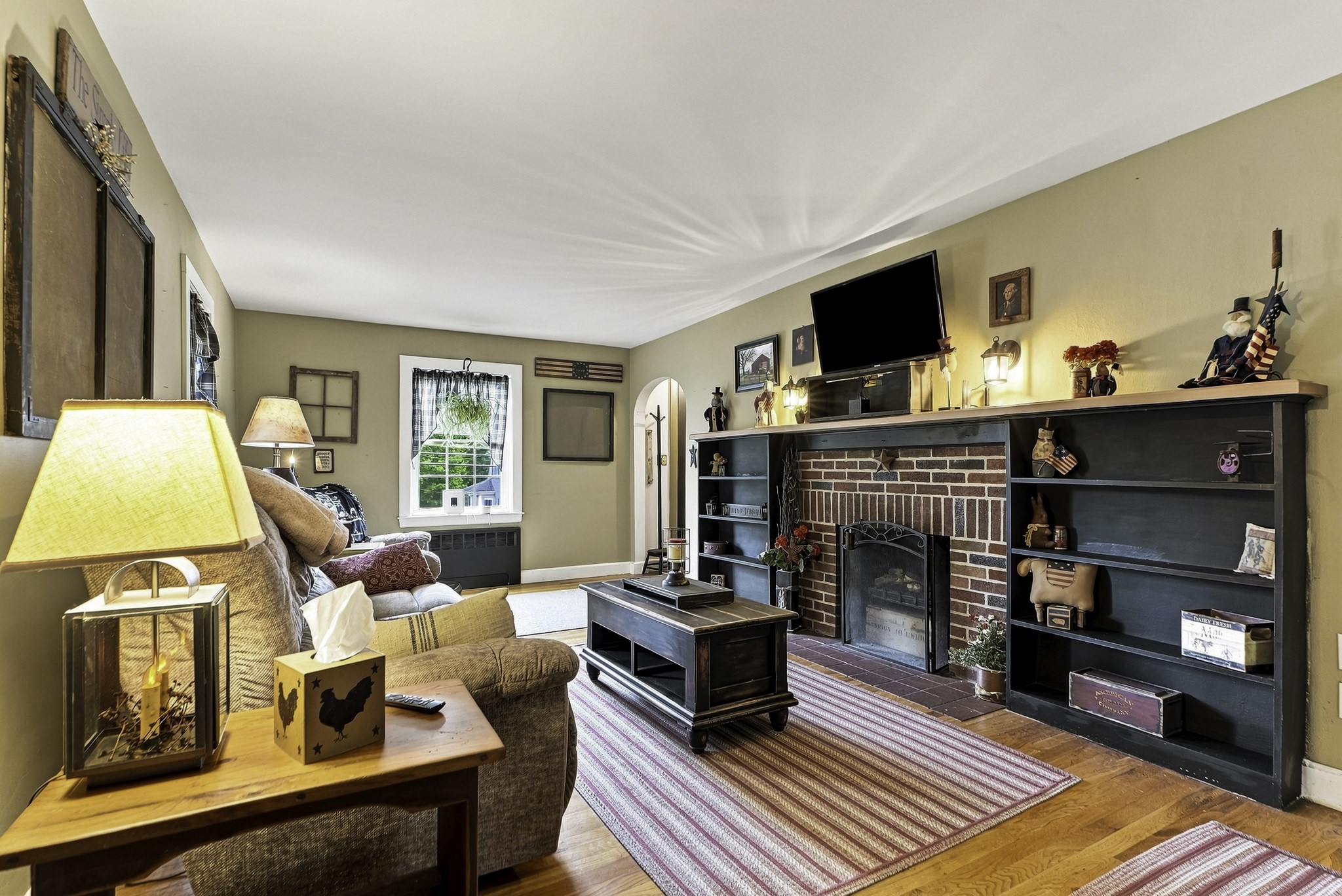 138 Purchase St Property Photo 5