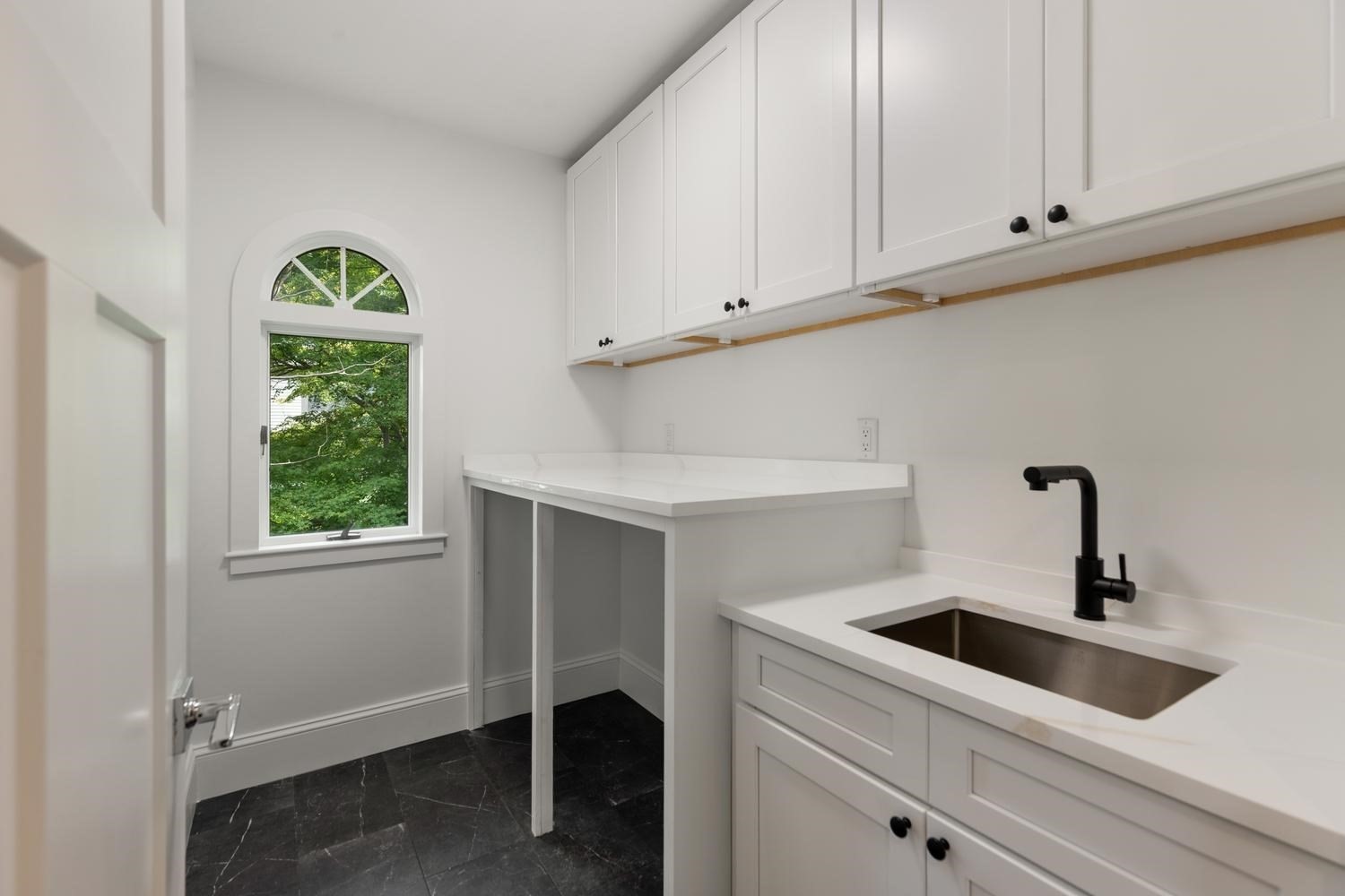 19 Hancock Street Property Photo 24