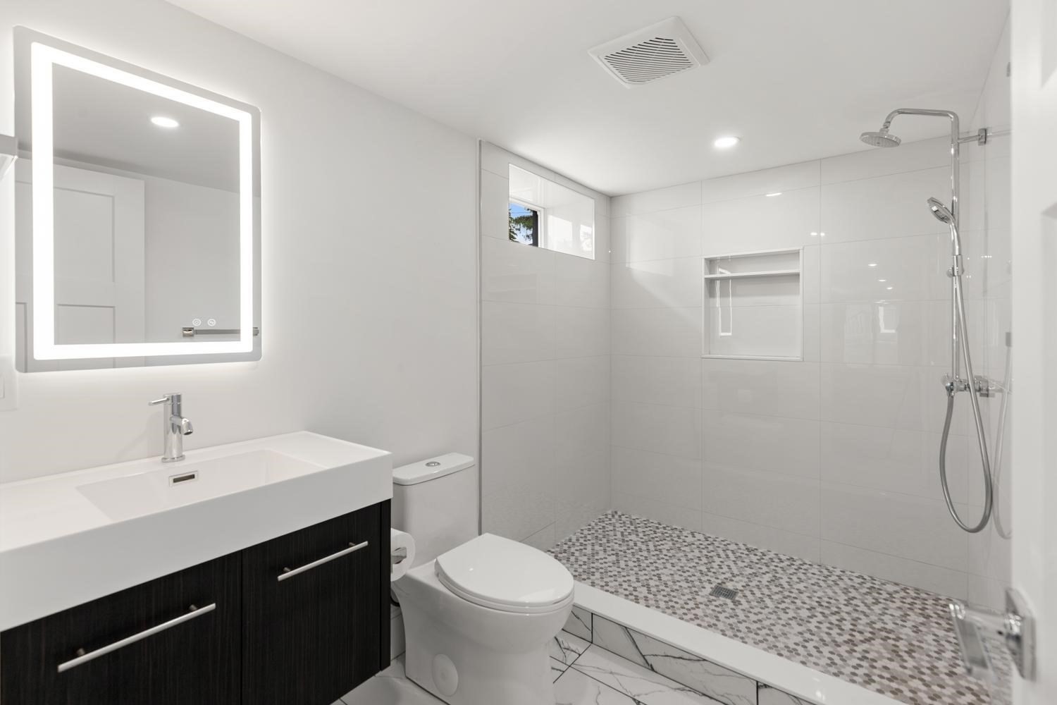 19 Hancock Street Property Photo 31