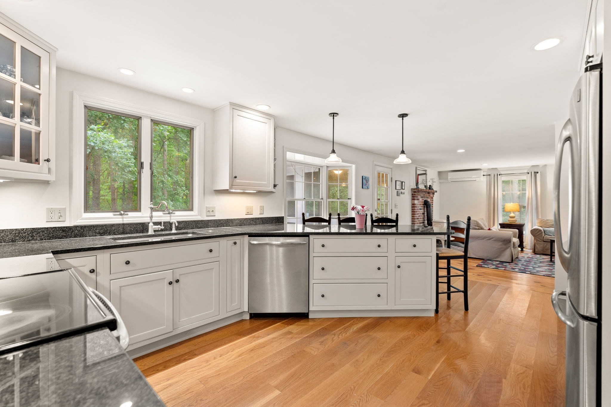 26 Heath Rd. Property Photo 6