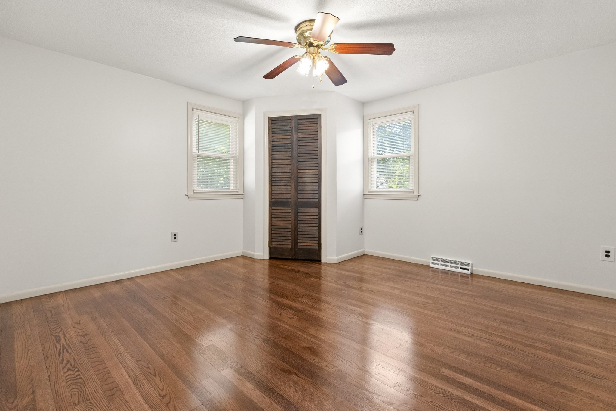 10 Clark Rd Property Photo 22