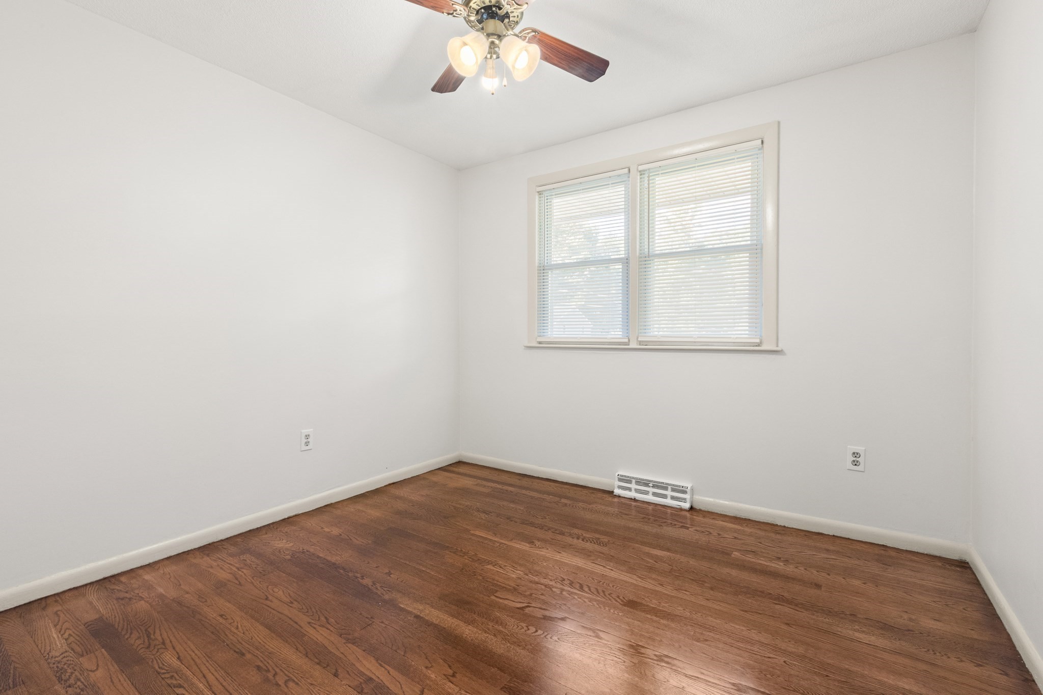 10 Clark Rd Property Photo 26