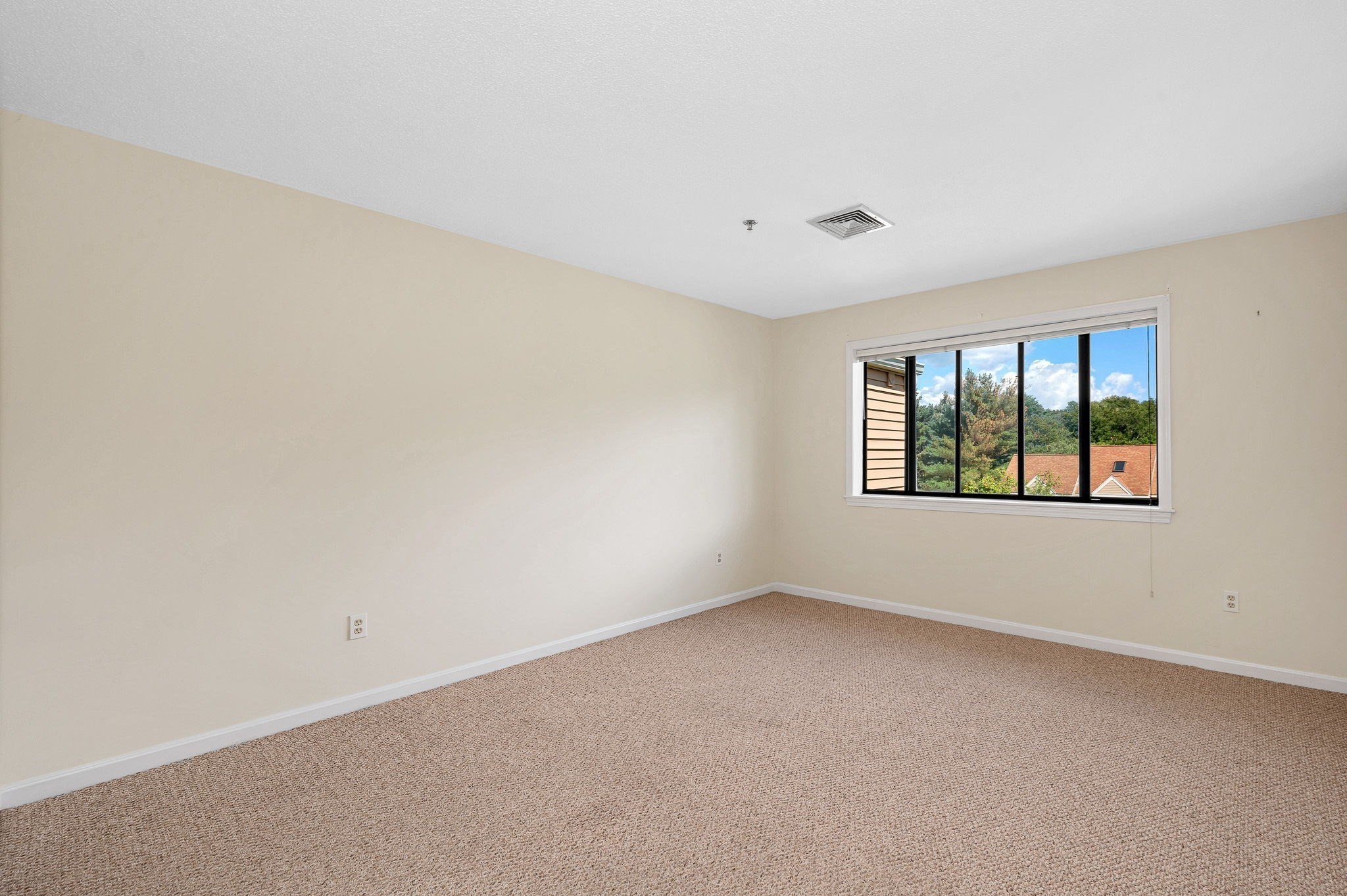 102 Hunter's Run # 102 Property Photo 20