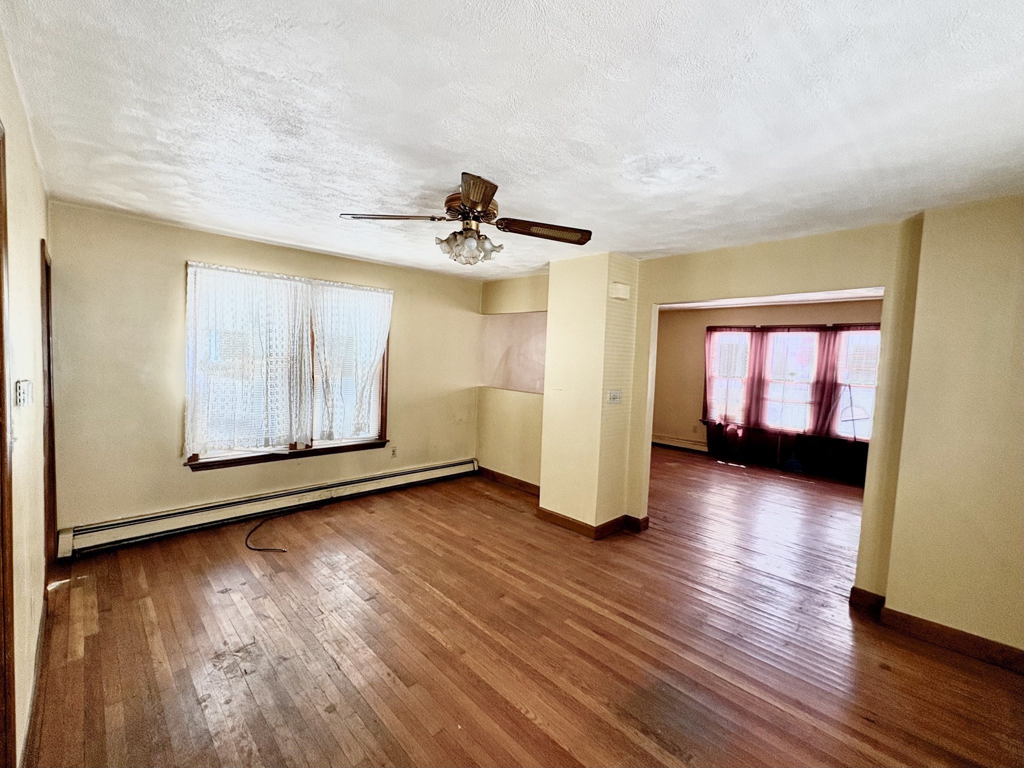 241 Webster Ave Property Photo 7