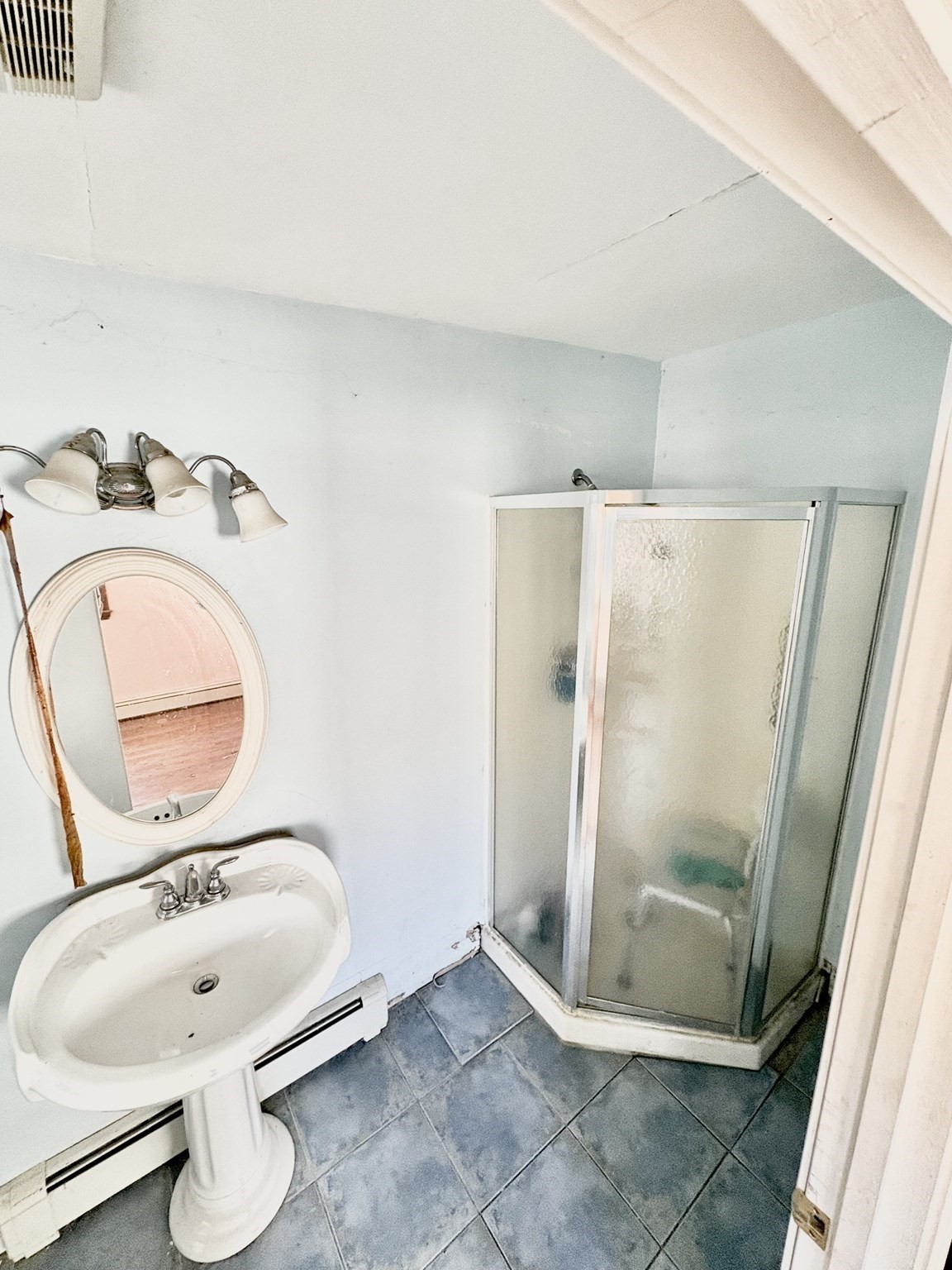 241 Webster Ave Property Photo 11