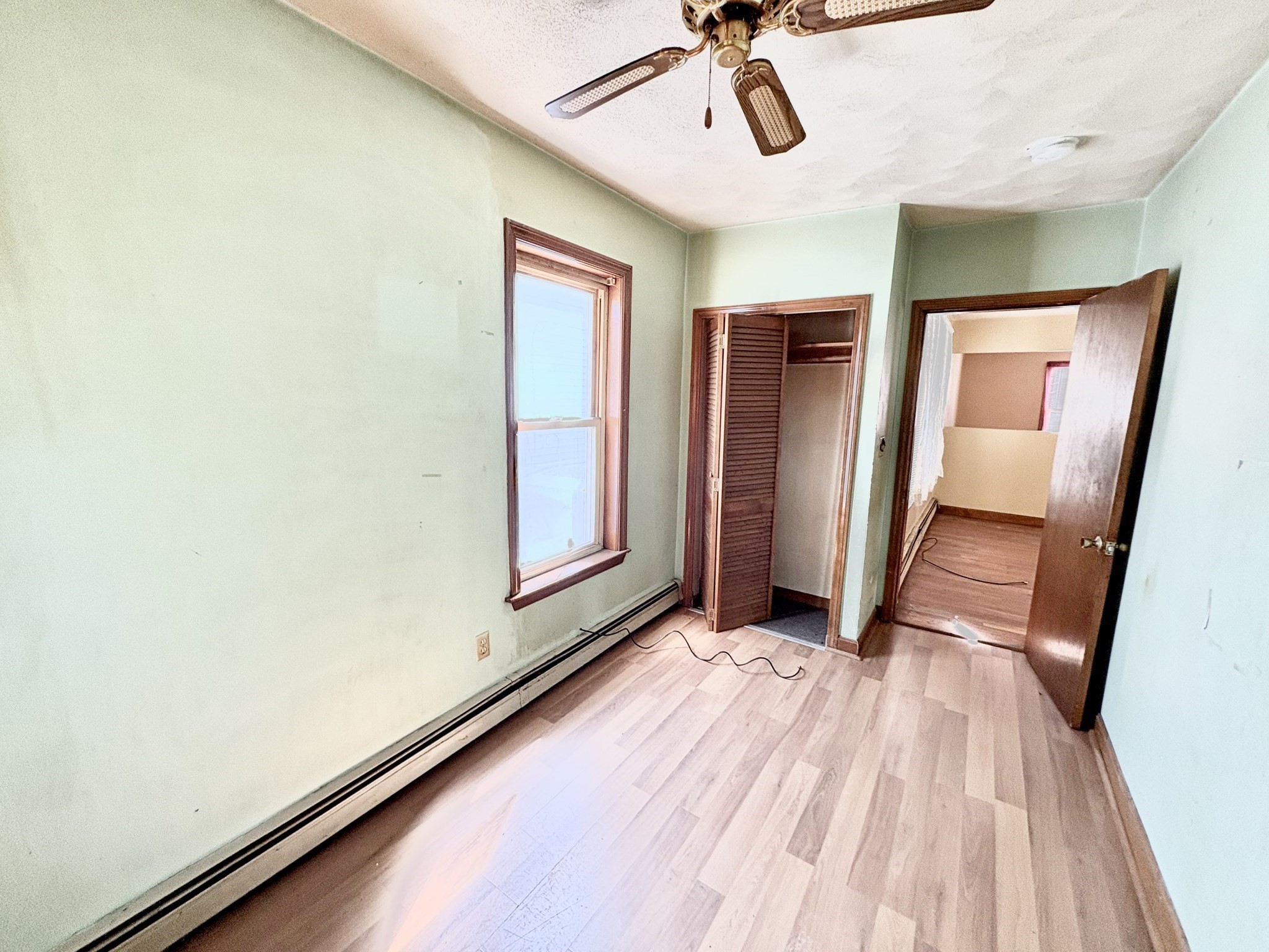 241 Webster Ave Property Photo 13