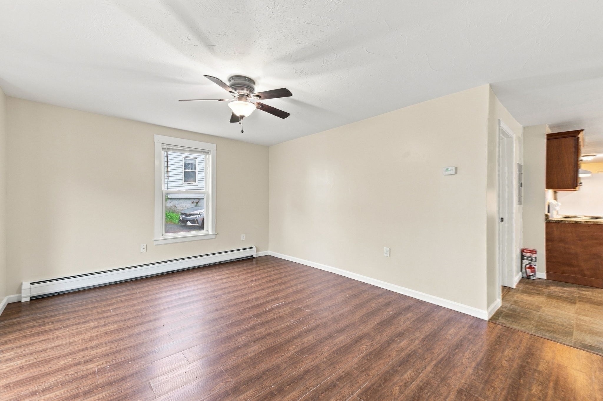 27 Regan St Property Photo 7