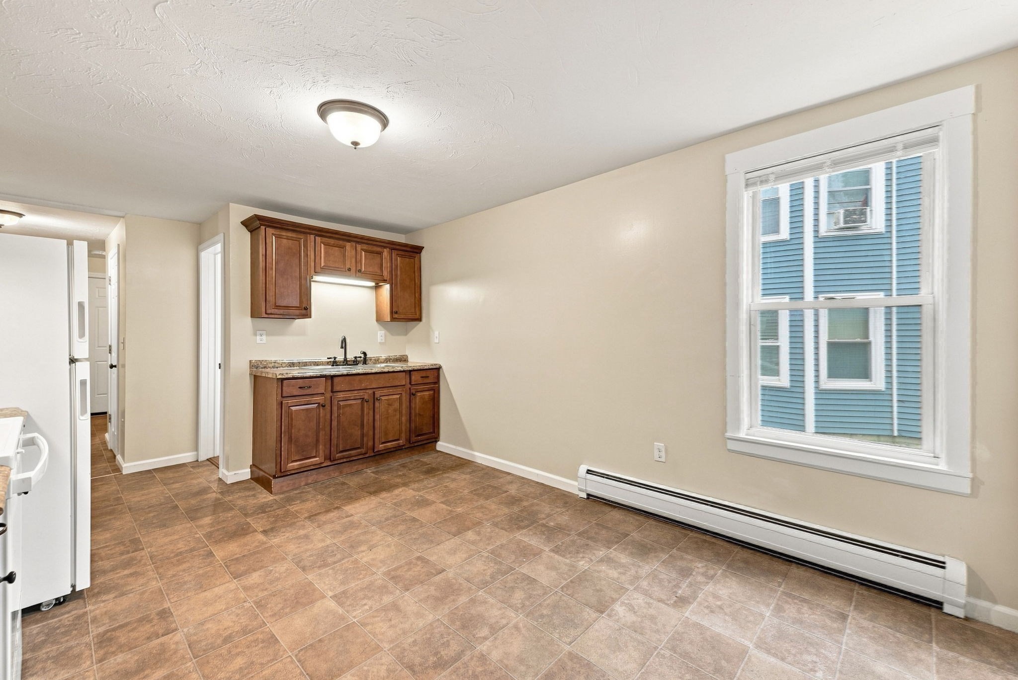 27 Regan St Property Photo 9