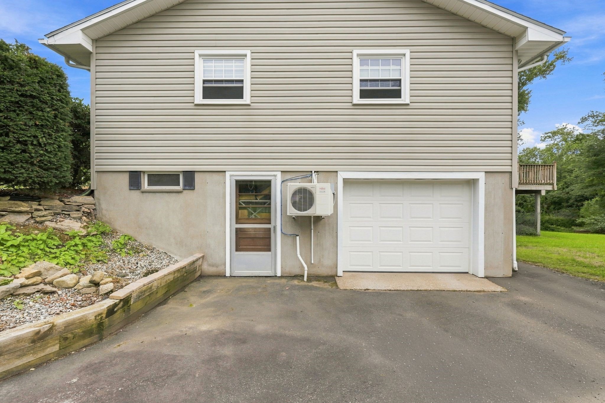 50 Taylor St Property Photo 41