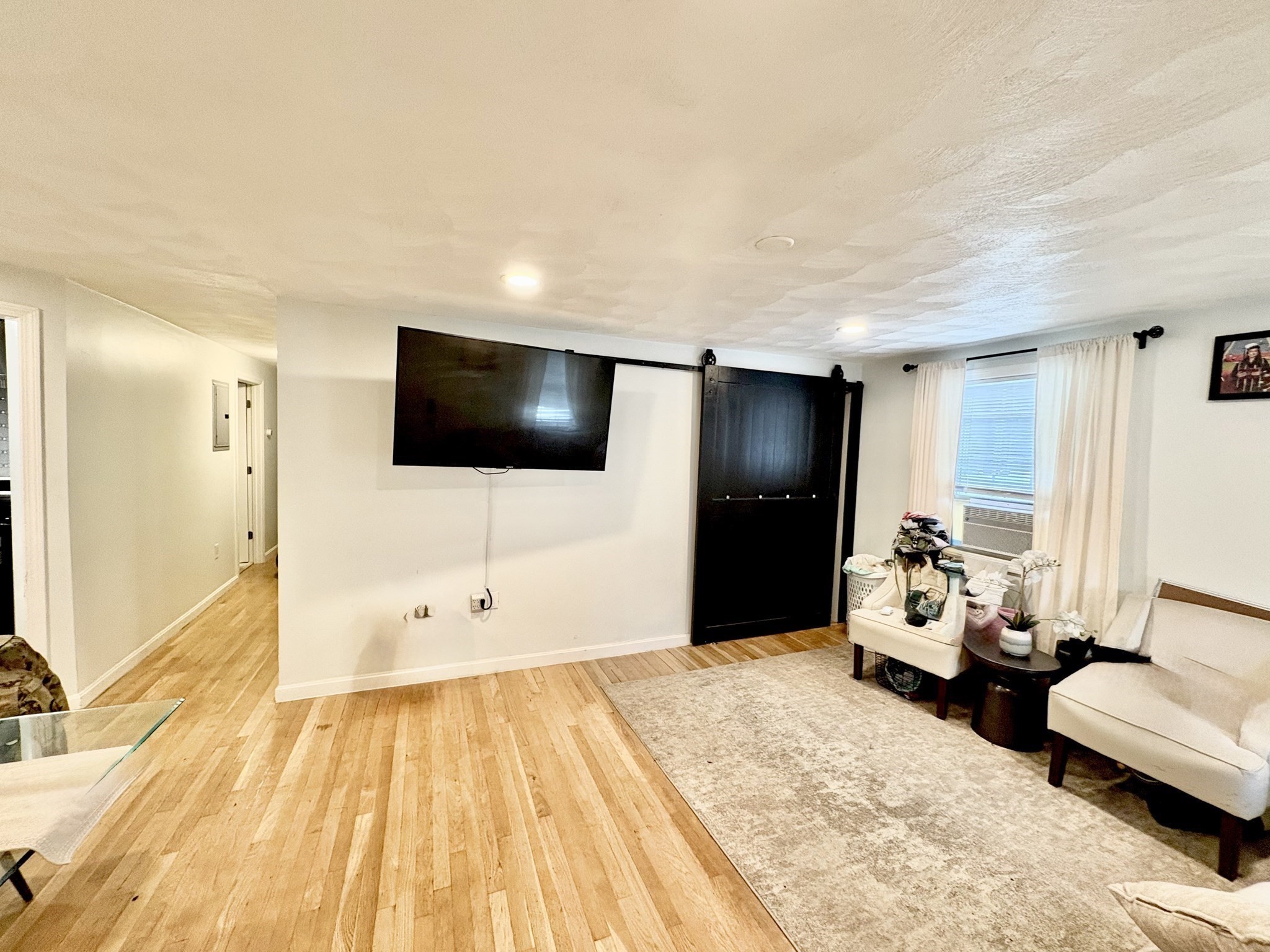 32 Grant Street Property Photo 4