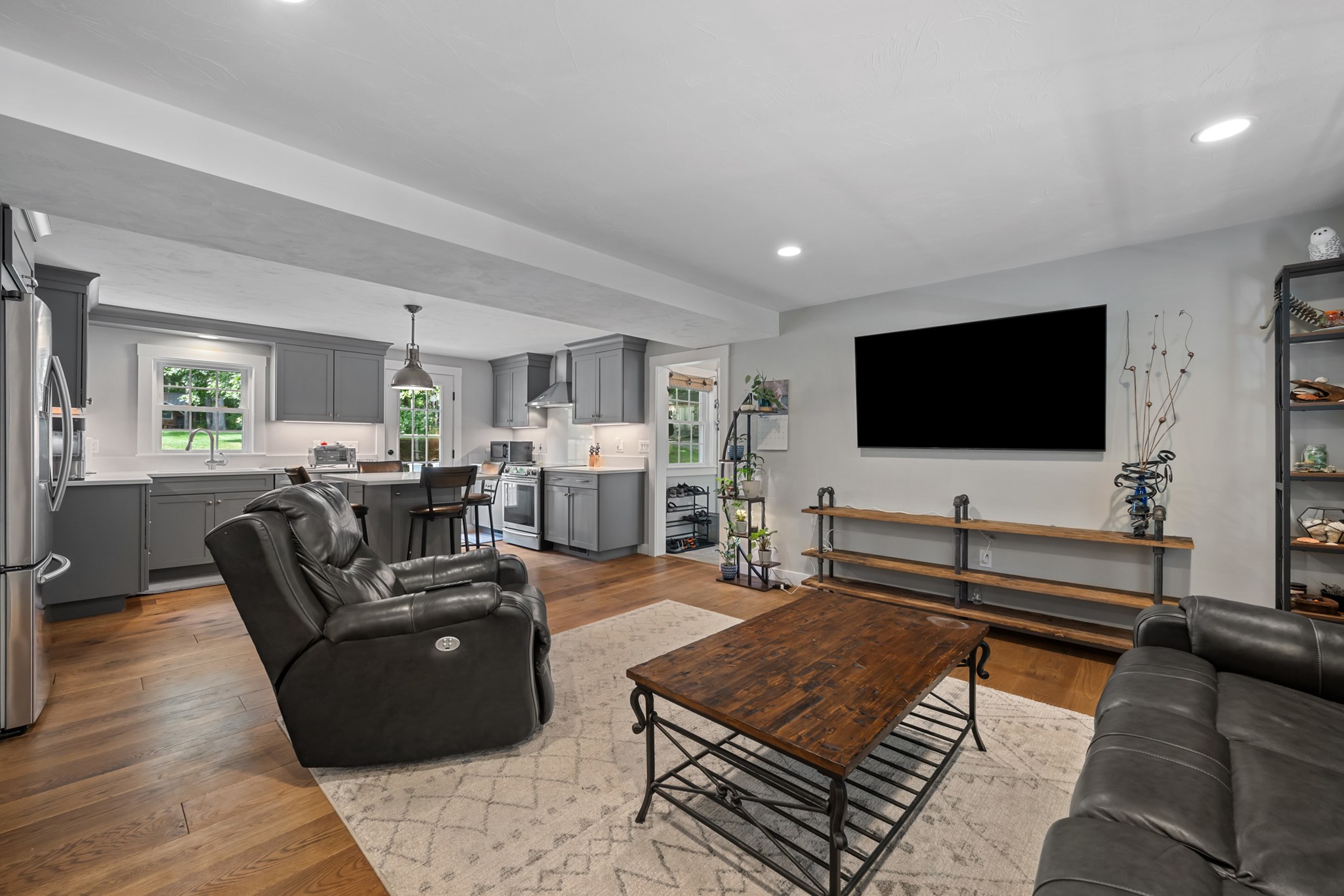 56 Lawton Road # B Property Photo 7