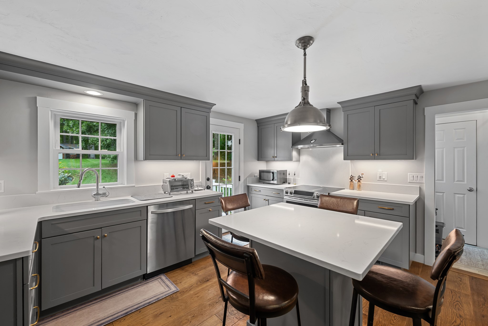 56 Lawton Road # B Property Photo 11