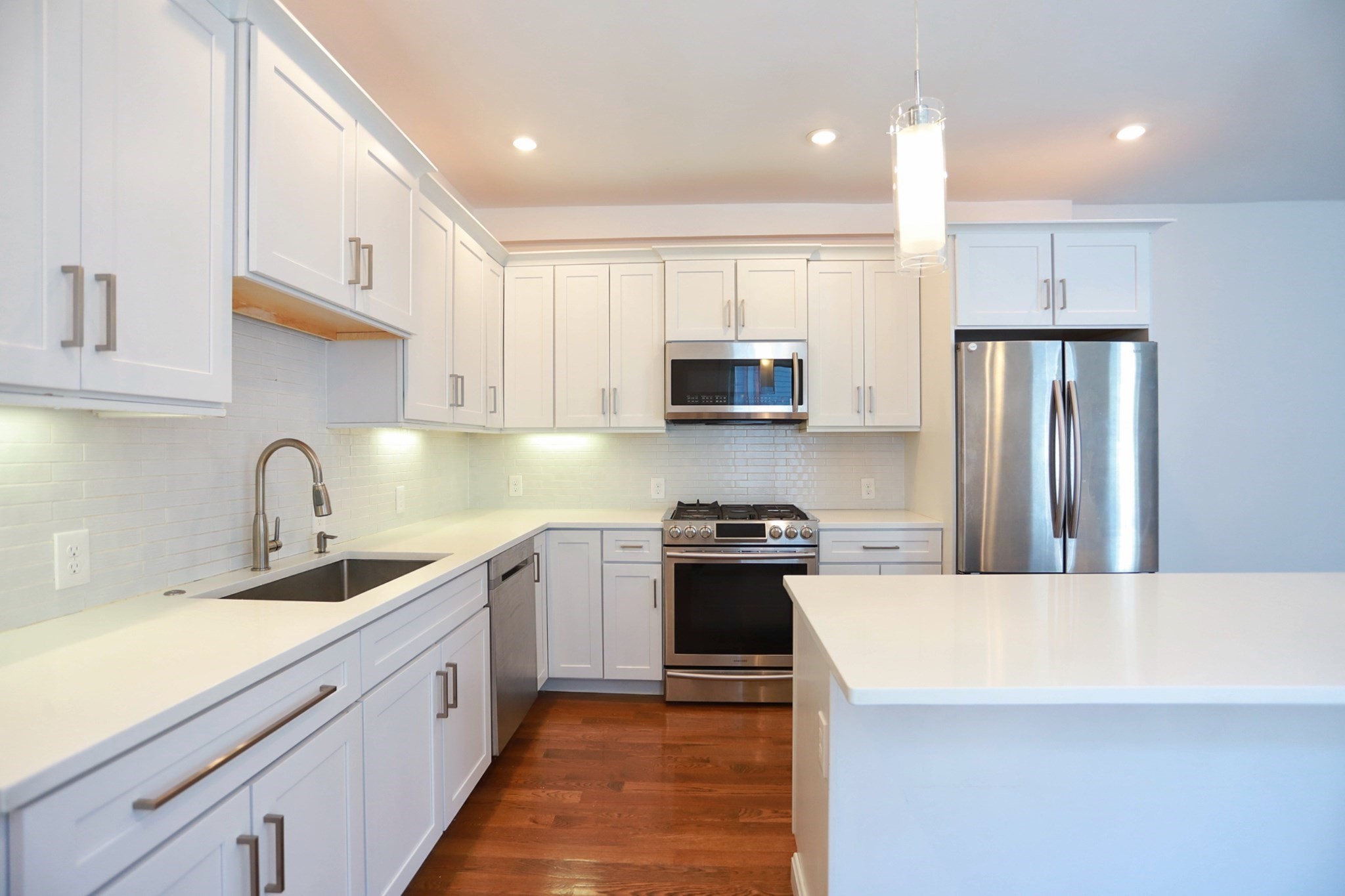 76 Flint St # 1 Property Photo 8