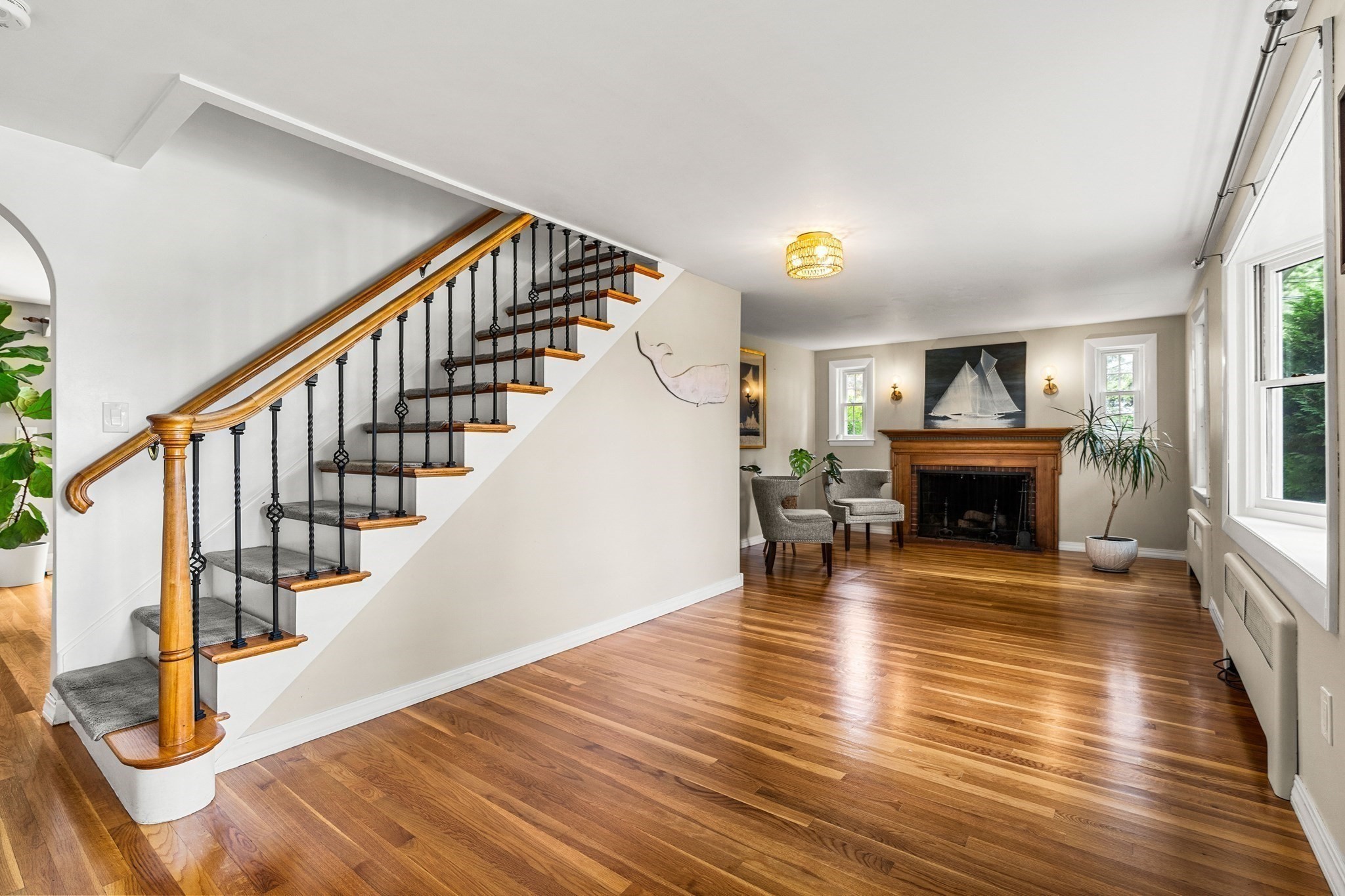 90 Village St. Property Photo 3