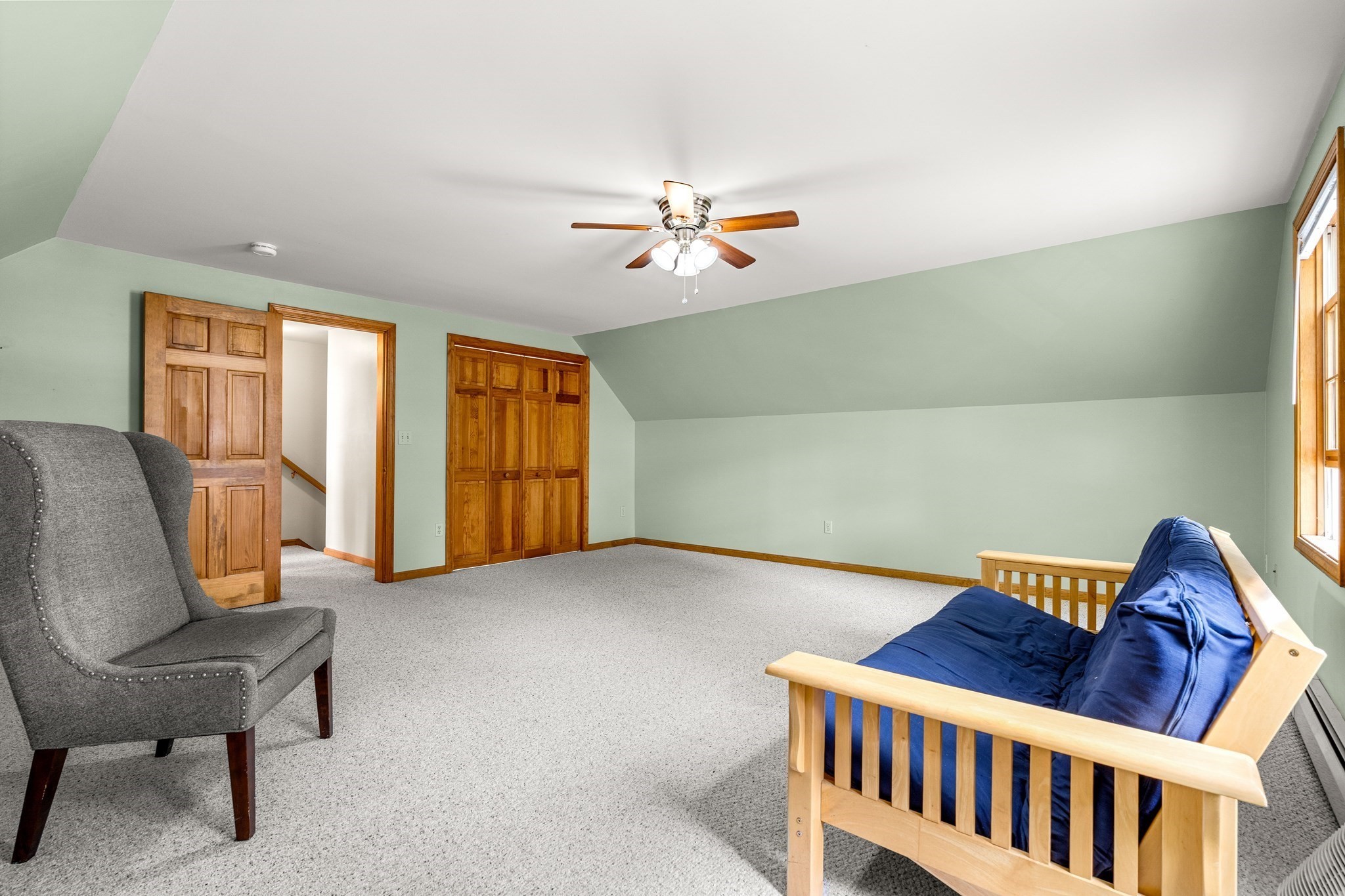 90 Village St. Property Photo 28