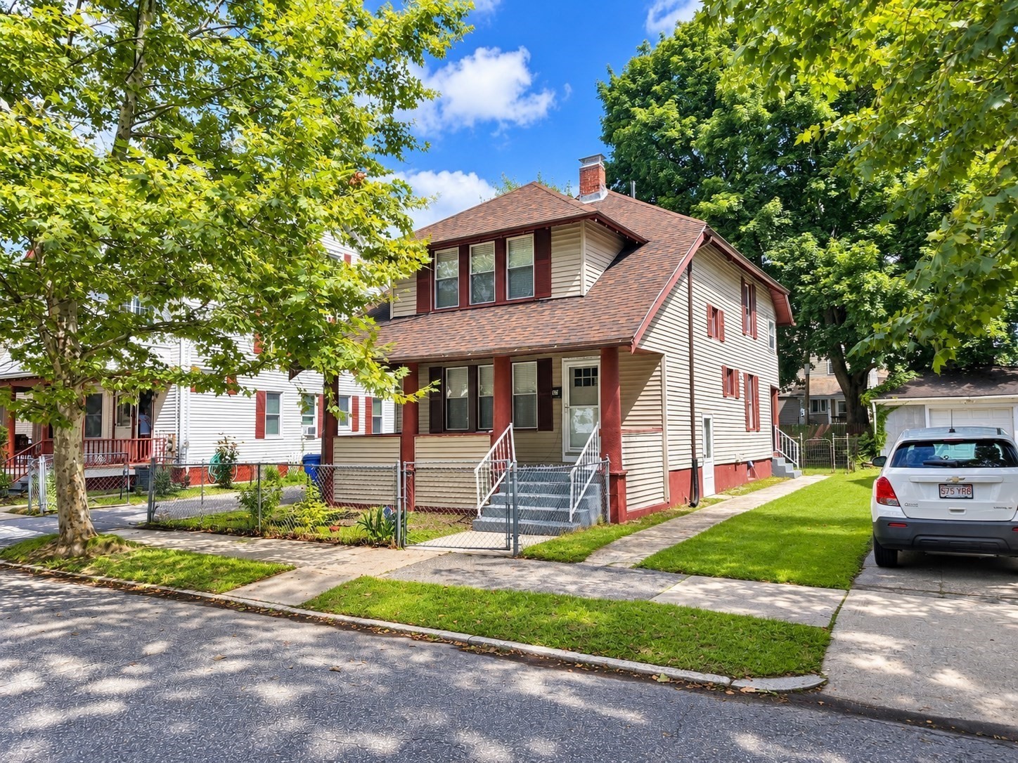65 Rochelle St