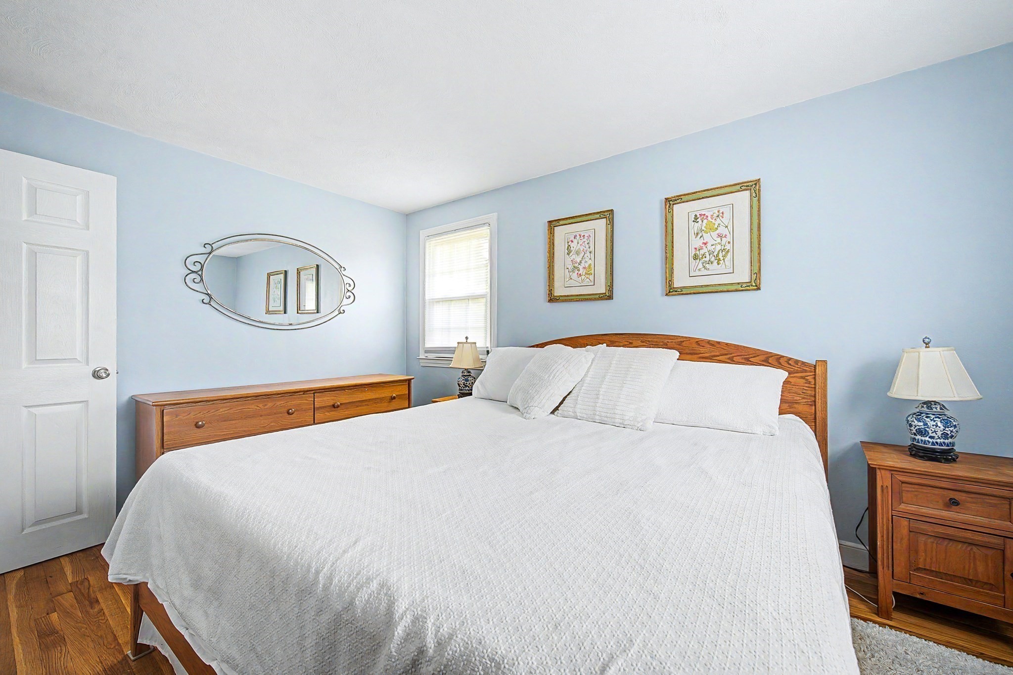 592 Pond St Property Photo 13