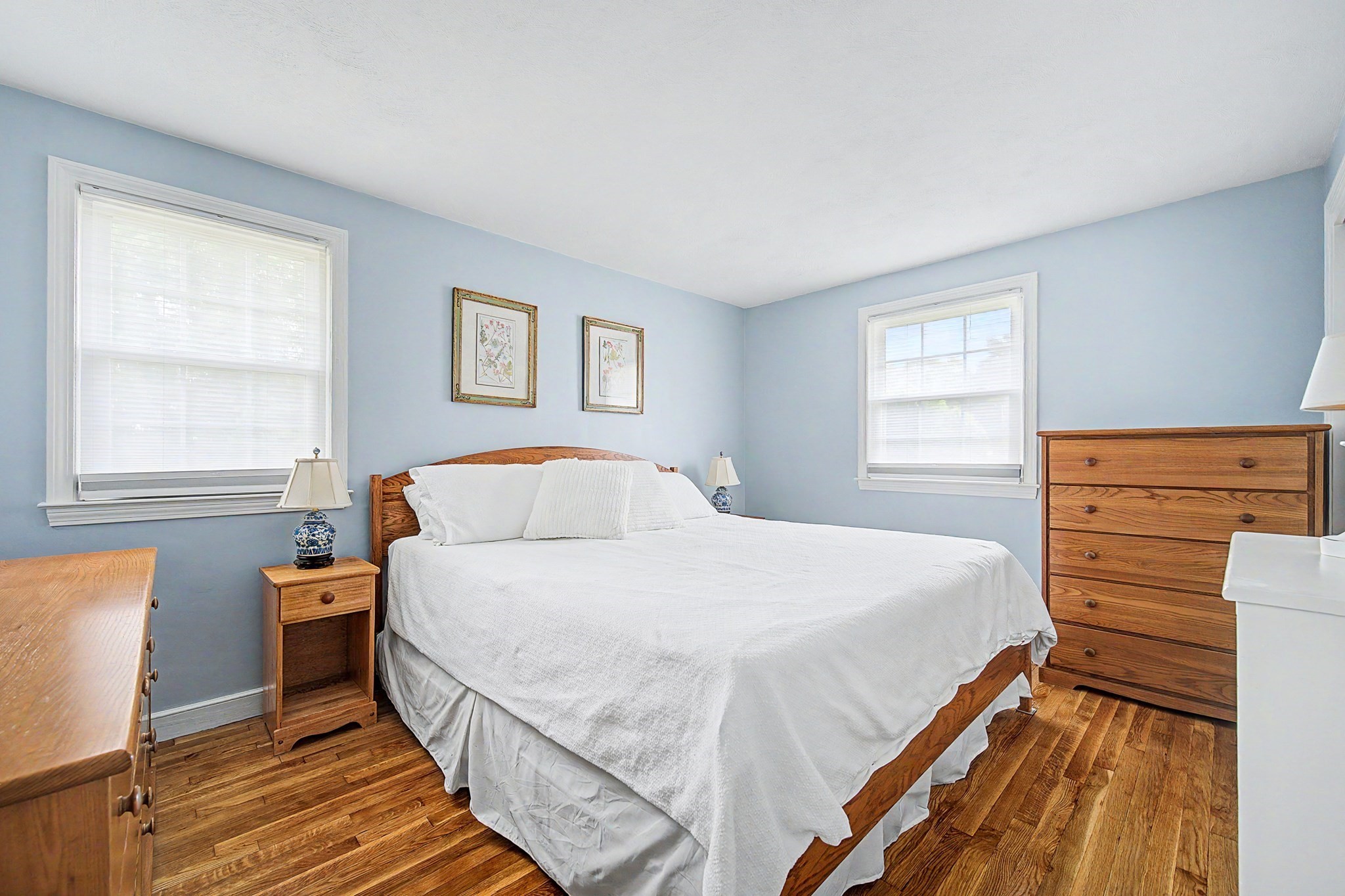 592 Pond St Property Photo 14