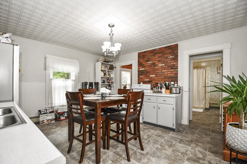 107 Myrtle # 2 Property Photo 6