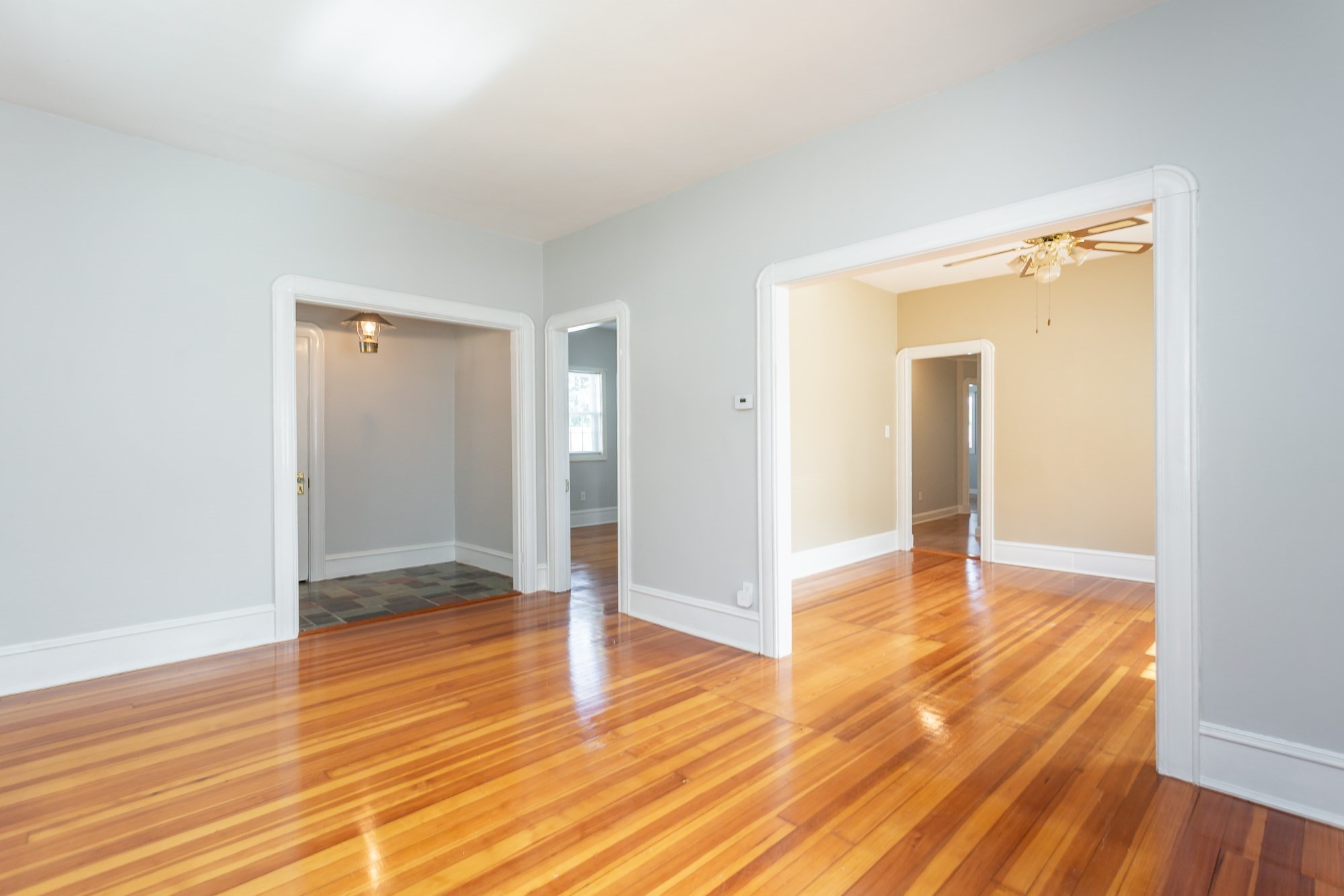 2714 Riverside Avenue Property Photo 10