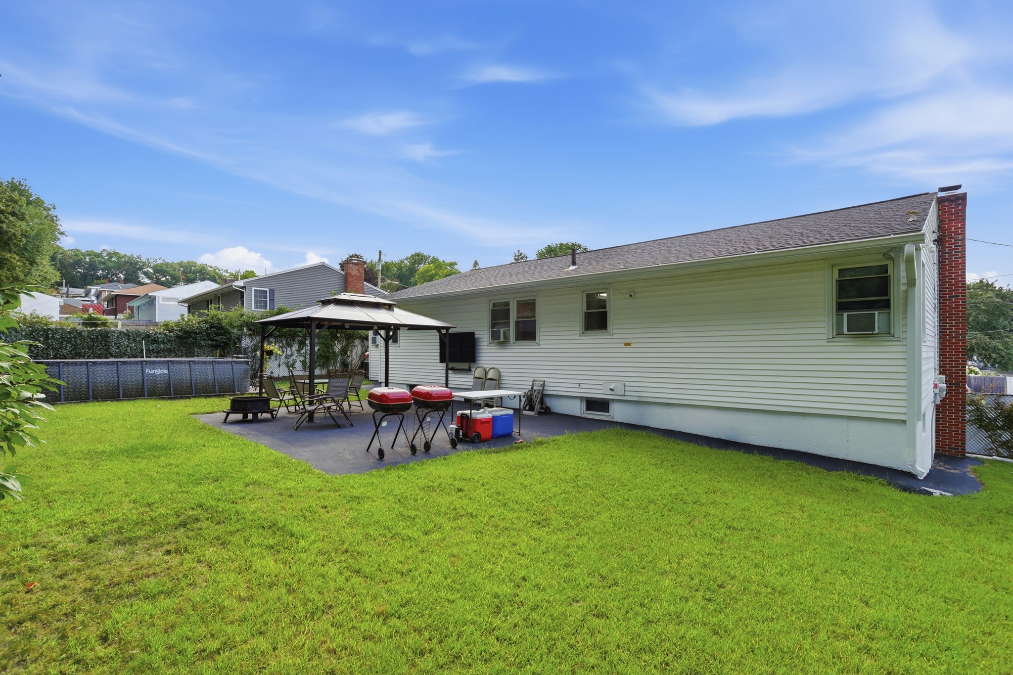 4 Monroe St Property Photo 36