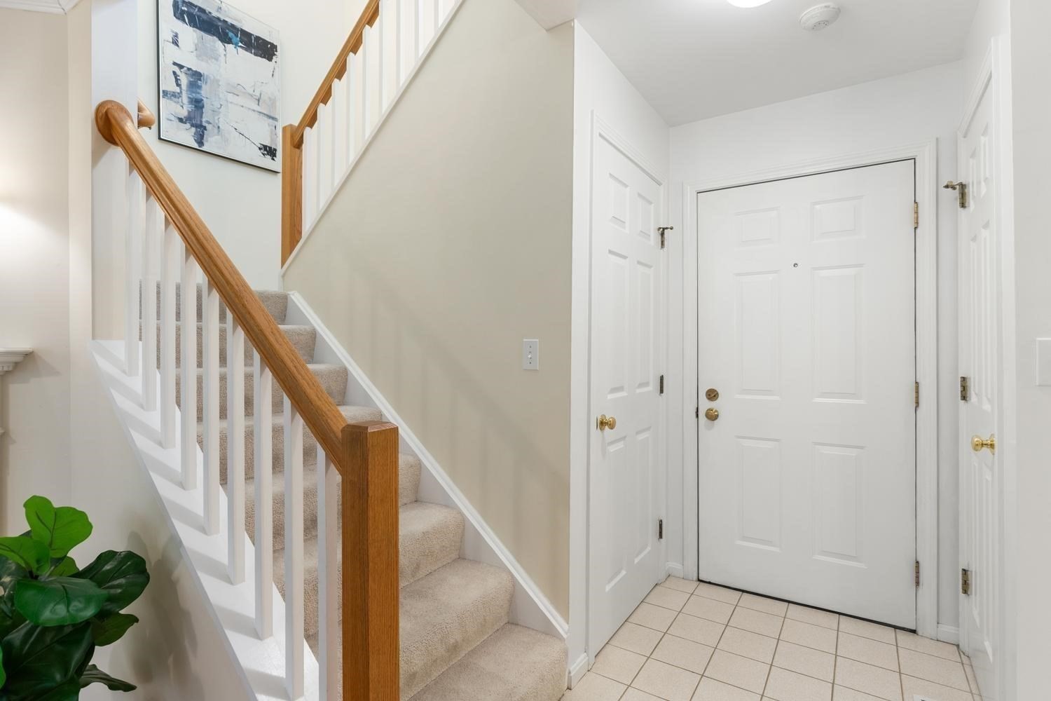 14 N Commons # C Property Photo 7