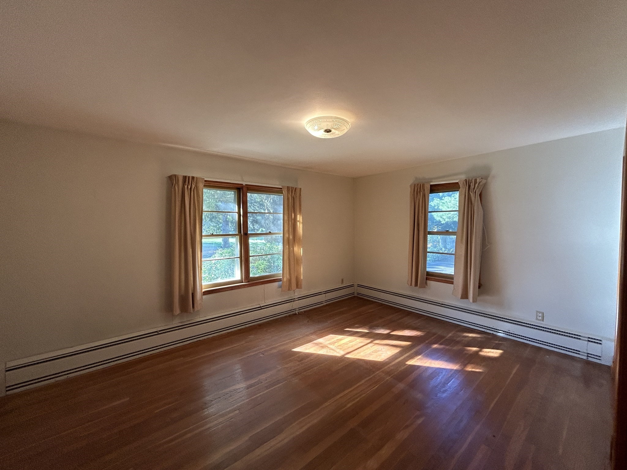 4 Eagle Ln Property Photo 6