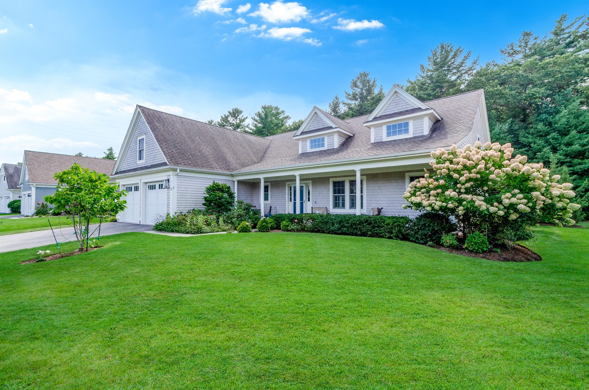12 Fieldstone Dr Property Photo 3