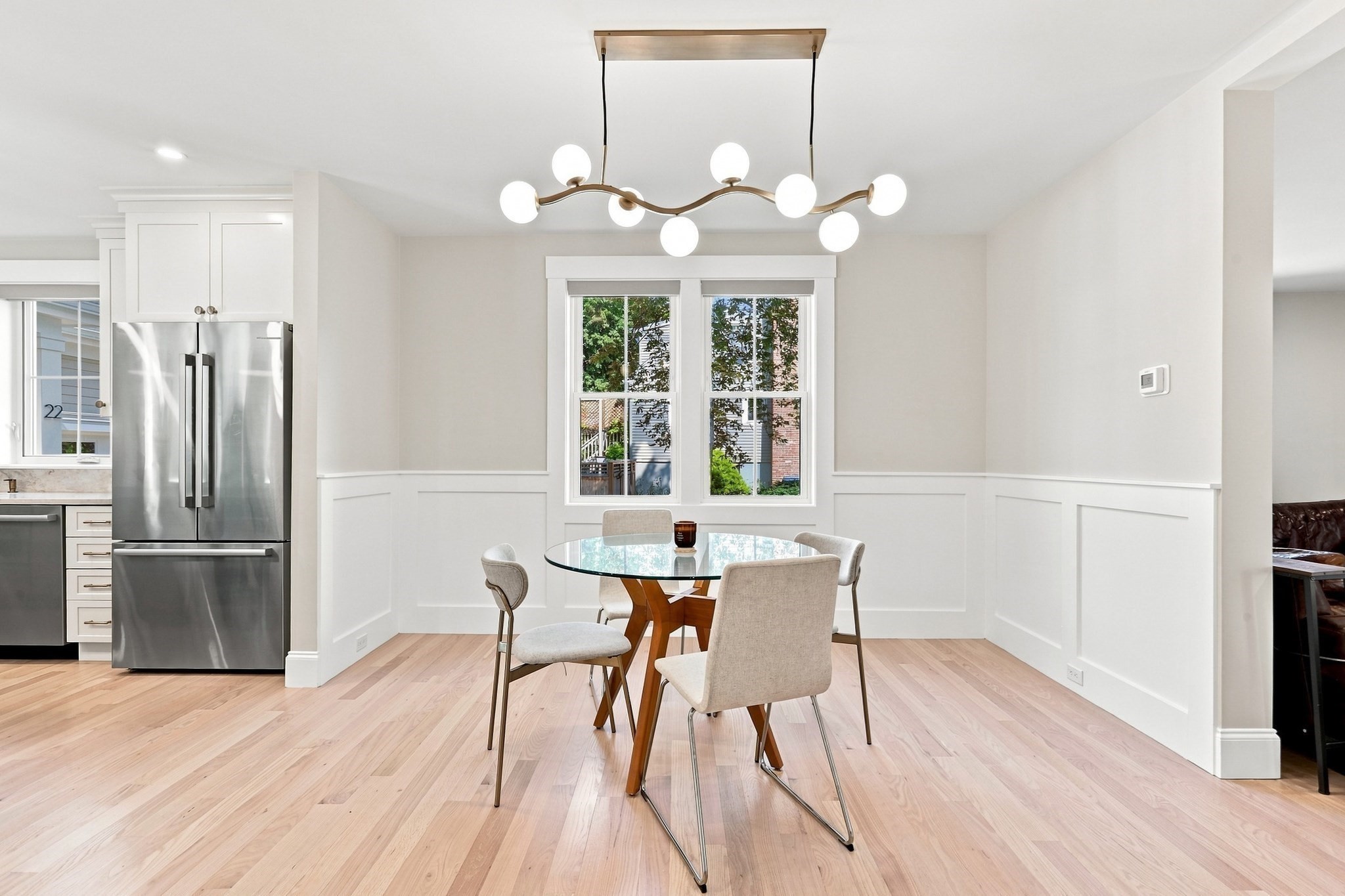 20 Florence St # A Property Photo 4