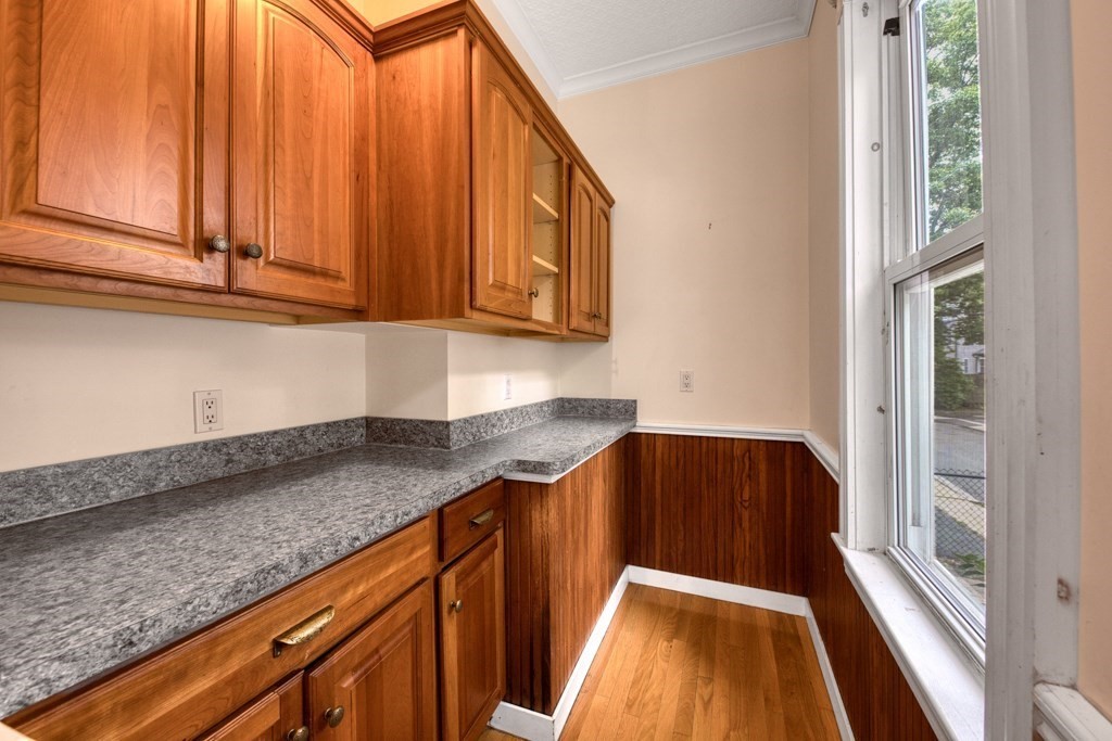136 Elm Street Property Photo 17