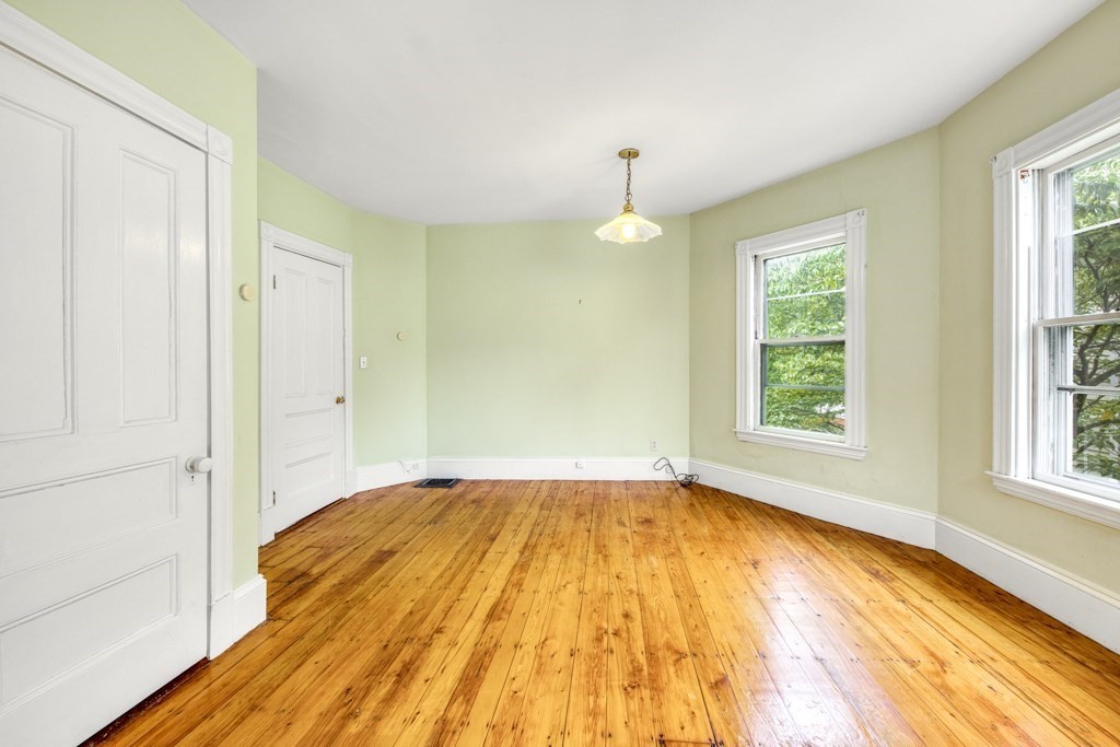 136 Elm Street Property Photo 20