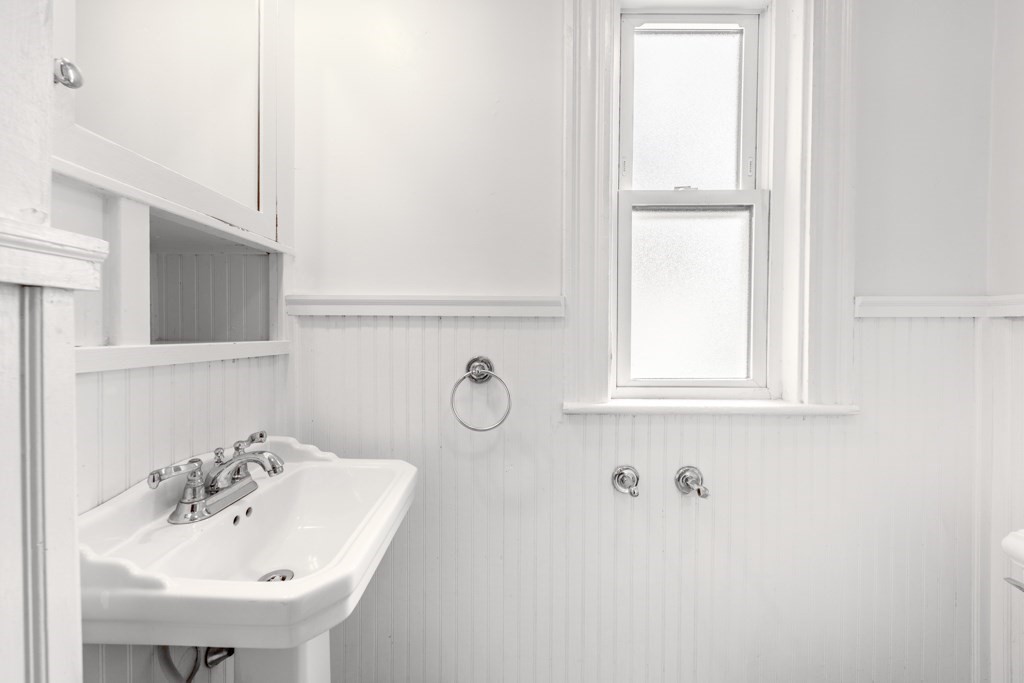 136 Elm Street Property Photo 26