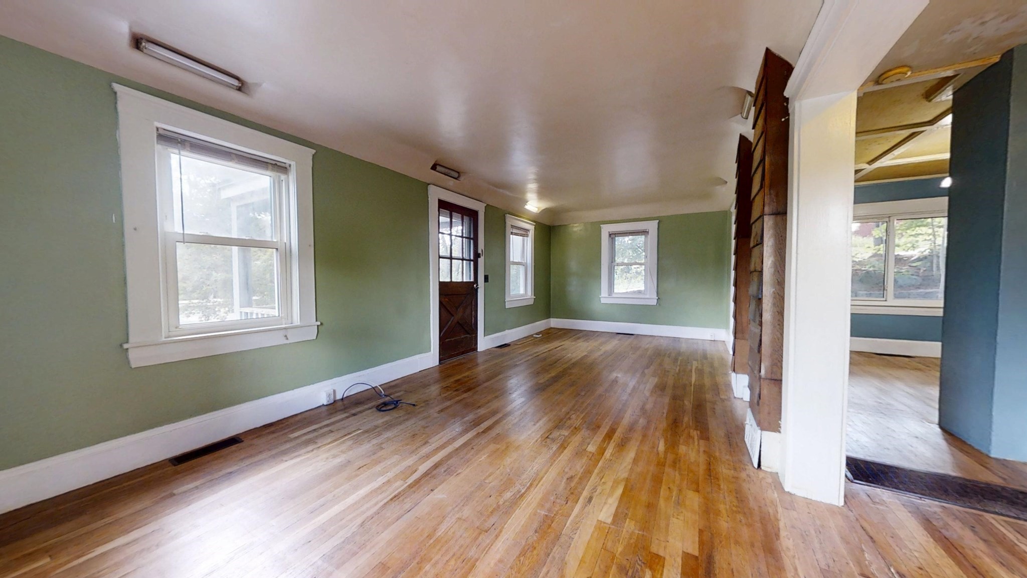764 Lexington Street Property Photo 3