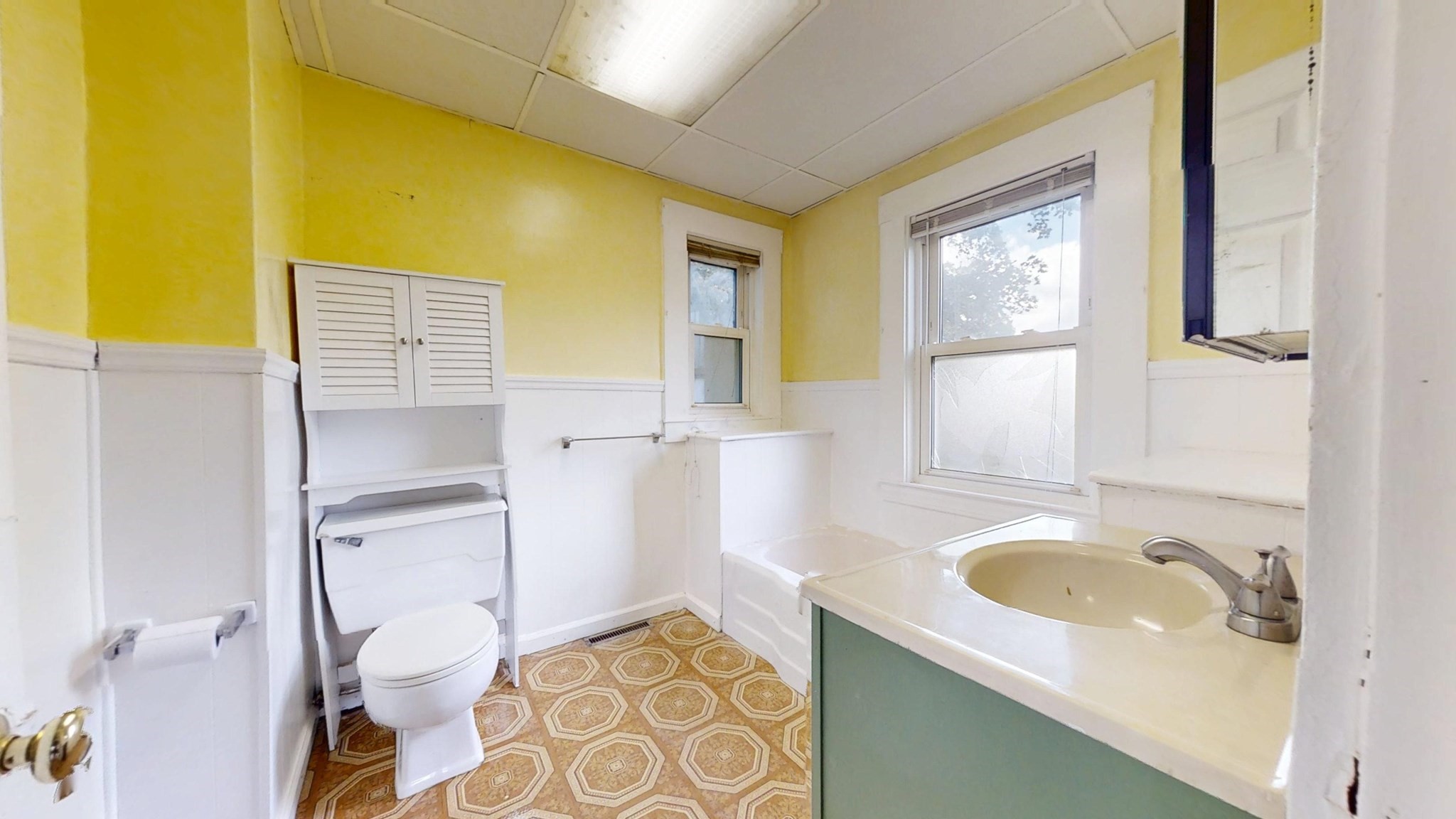 764 Lexington Street Property Photo 4