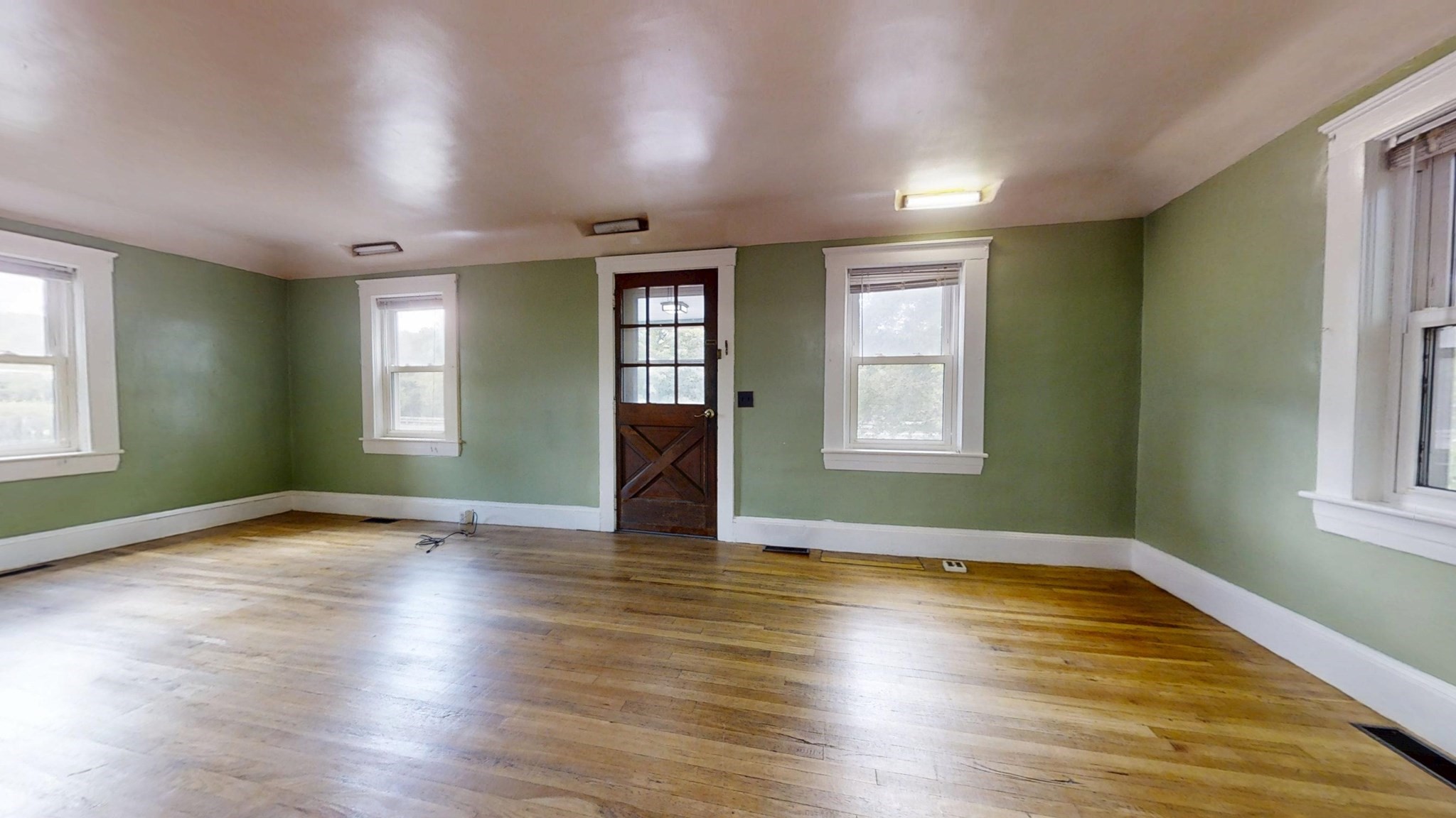 764 Lexington Street Property Photo 6