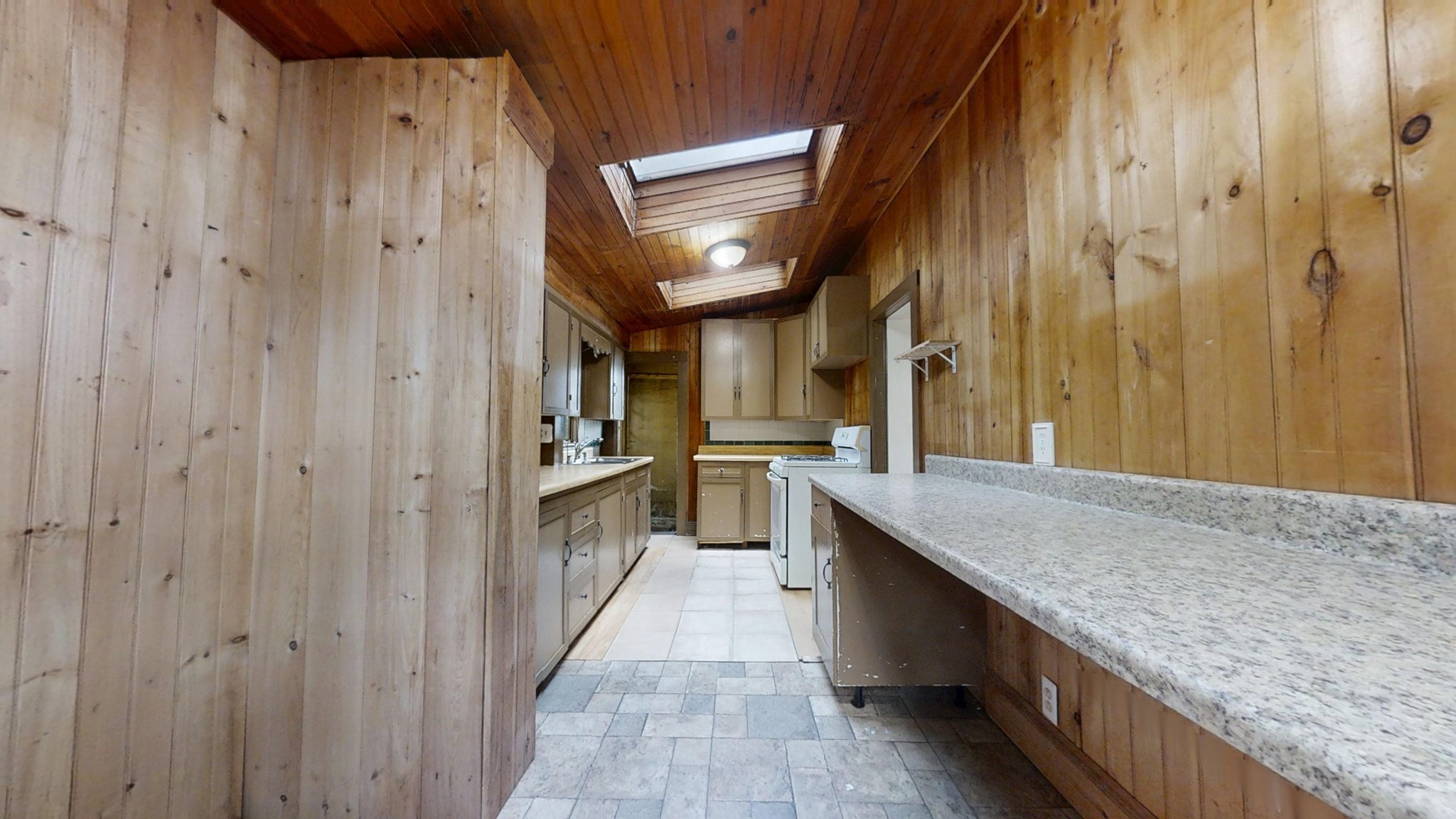764 Lexington Street Property Photo 10