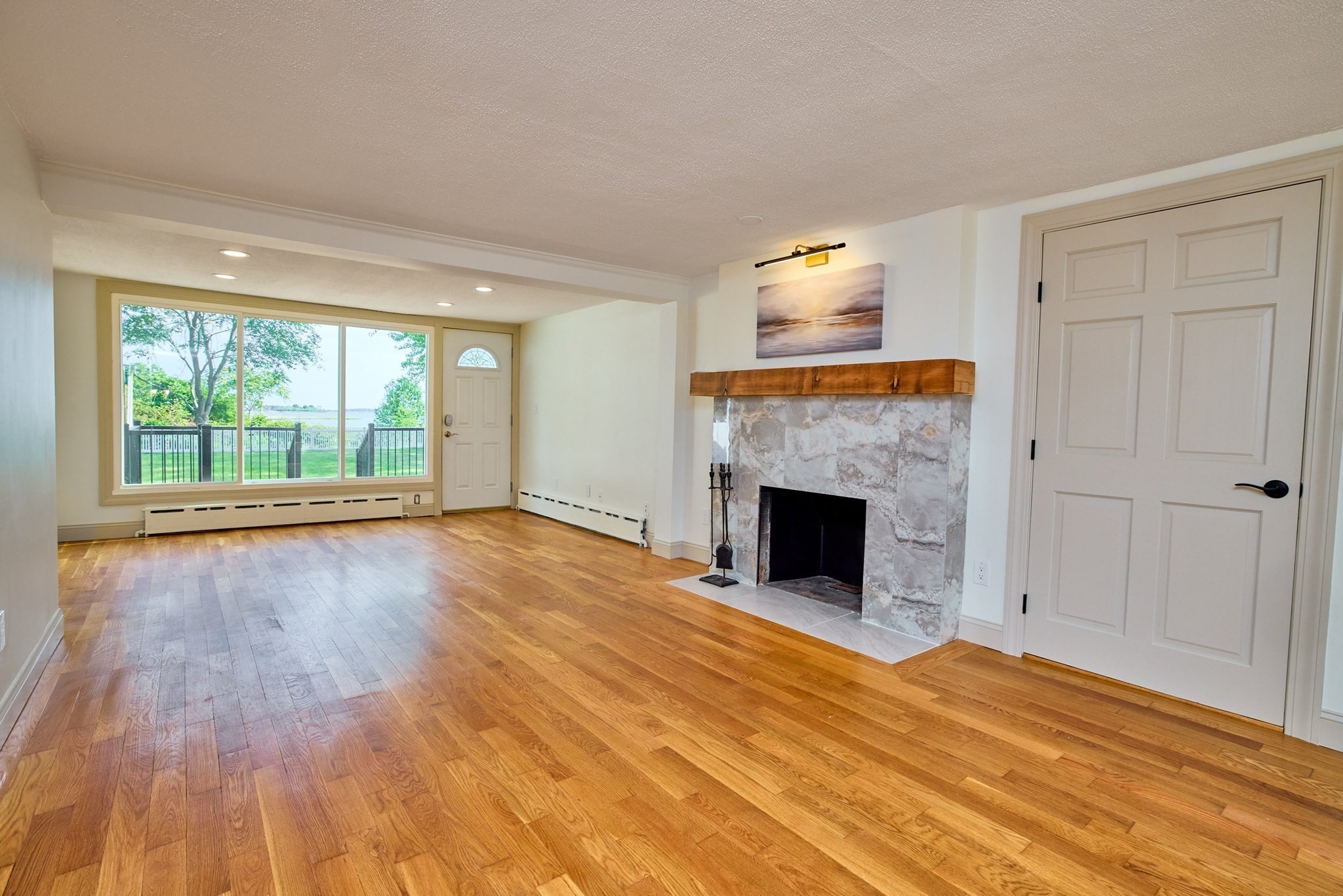 10 Prescott Ter Property Photo 2